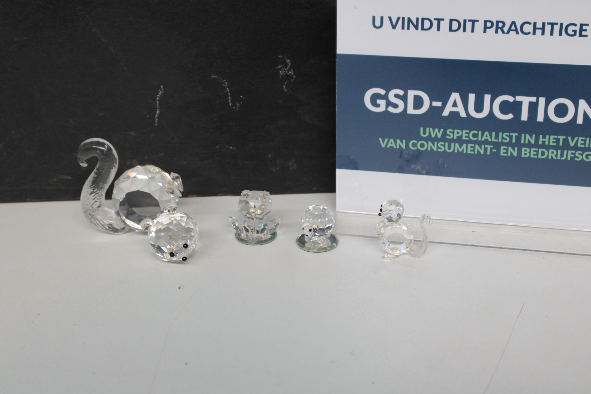 Mix van 4 Swarovski kristallen dierenbeeldjes – kavel bij GSD Auctions, Zoeterwoude
