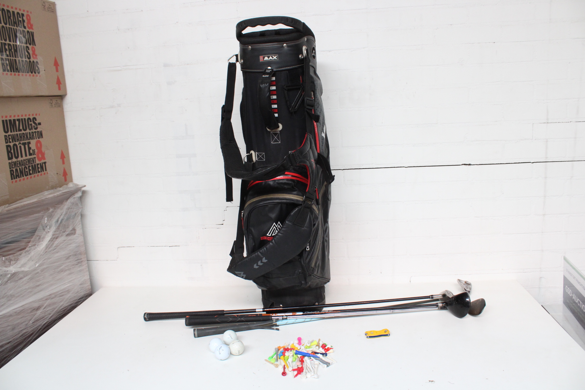 Golfset met tas en accessoires – foto 2 – kavel bij GSD Auctions, Zoeterwoude