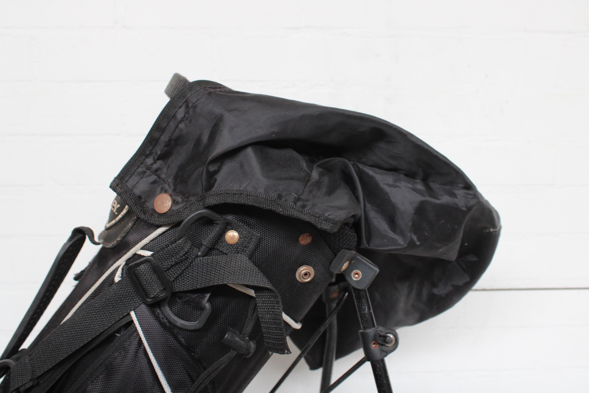 Golfset met tas en clubs – foto 5 – kavel bij GSD Auctions, Zoeterwoude
