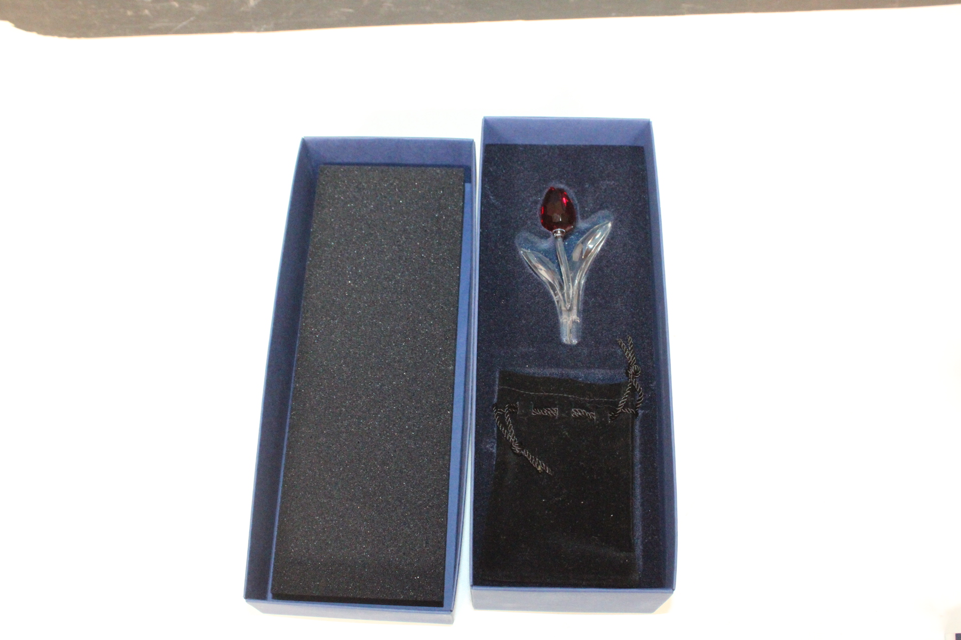 Set glazen decoraties en sieraden – foto 3 – kavel bij GSD Auctions, Zoeterwoude