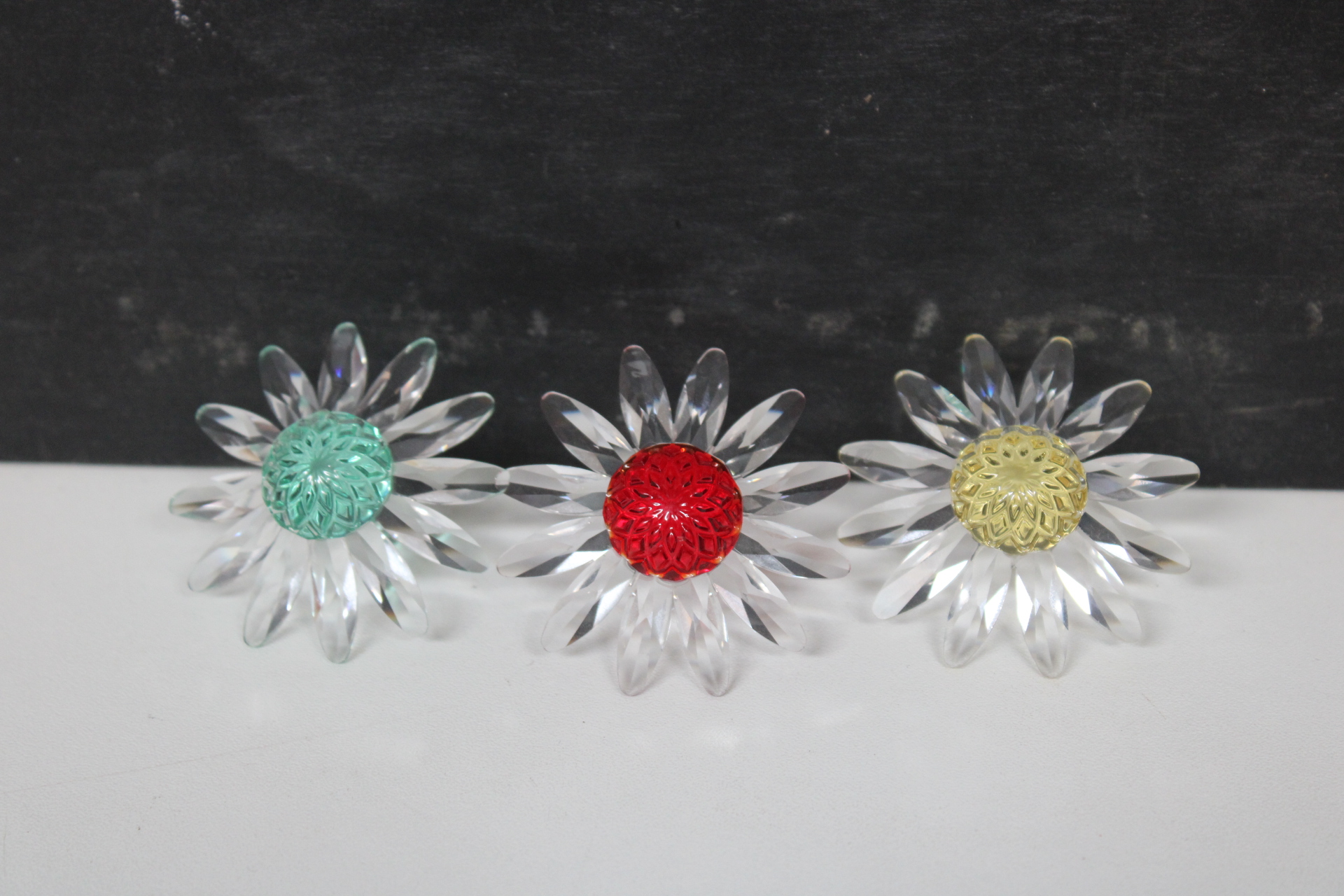 Set glazen decoraties en sieraden – foto 8 – kavel bij GSD Auctions, Zoeterwoude