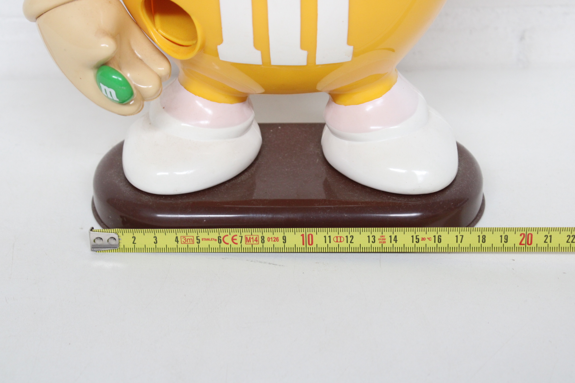 M&M's snoepjesdispenser – foto 6 – kavel bij GSD Auctions, Zoeterwoude