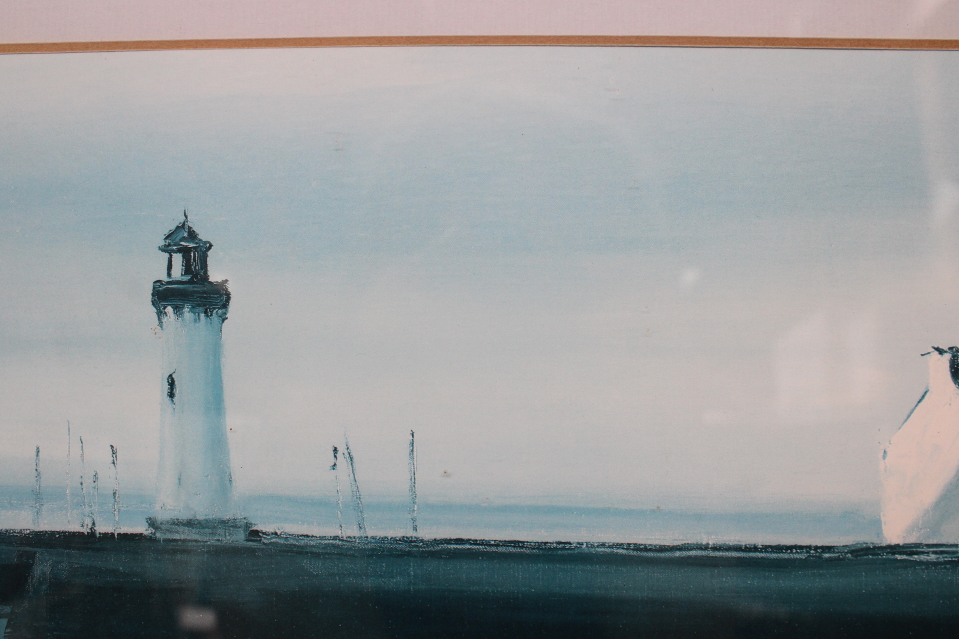 Ingelijst schilderij met vuurtoren en kust – foto 5 – kavel bij GSD Auctions, Zoeterwoude