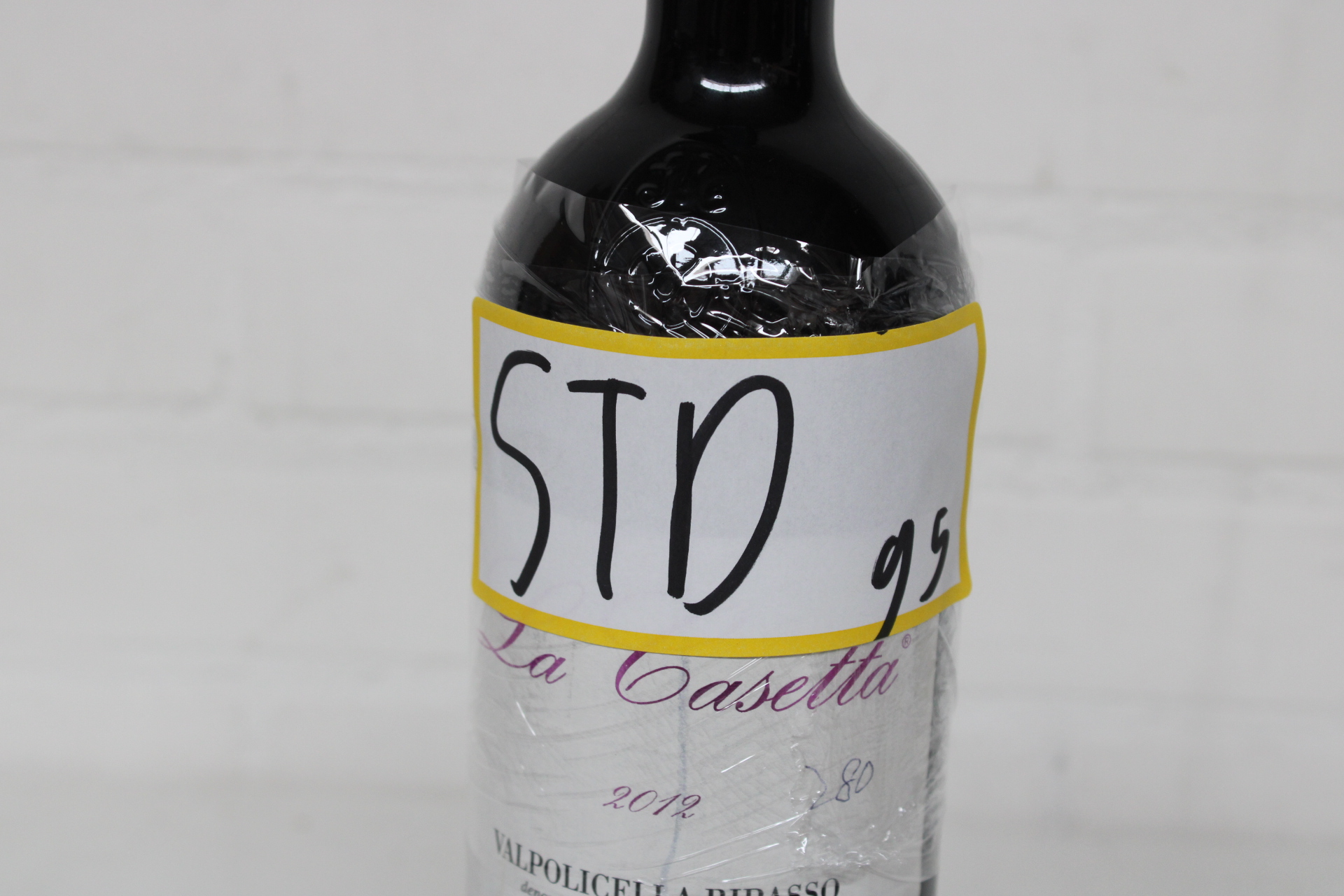 Fles La Casetta rode wijn 2012 – foto 6 – kavel bij GSD Auctions, Zoeterwoude
