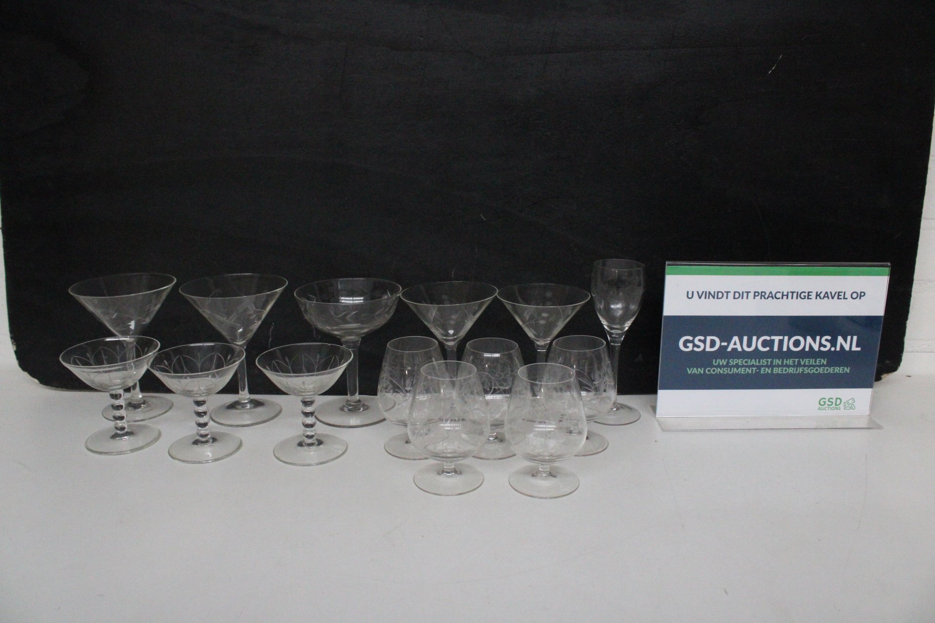 Set geslepen kristallen glazen – kavel bij GSD Auctions, Zoeterwoude