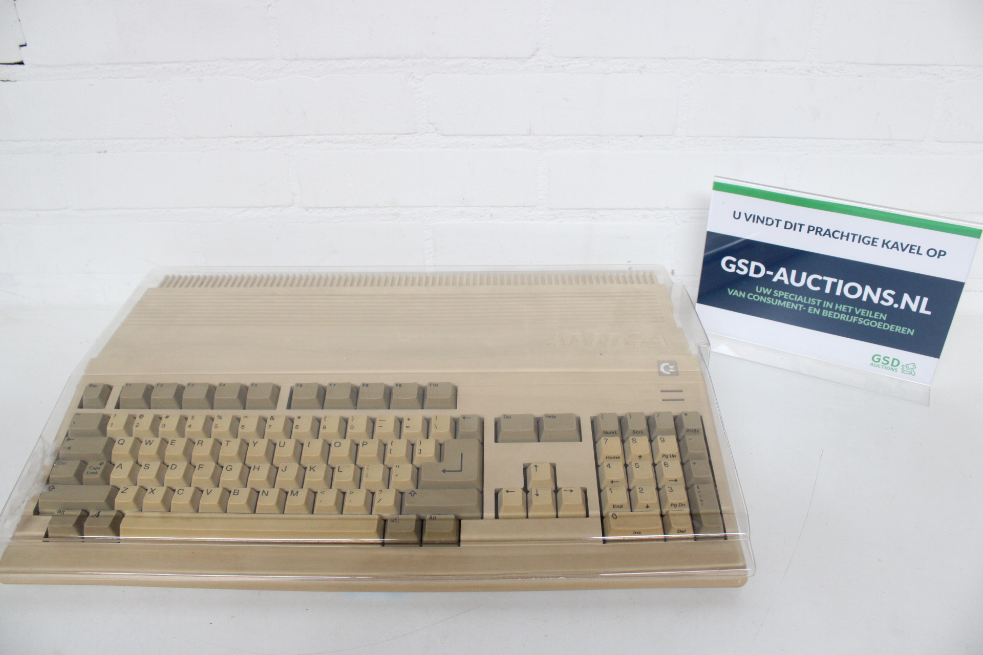 Commodore Amiga 500 computer – kavel bij GSD Auctions, Zoeterwoude