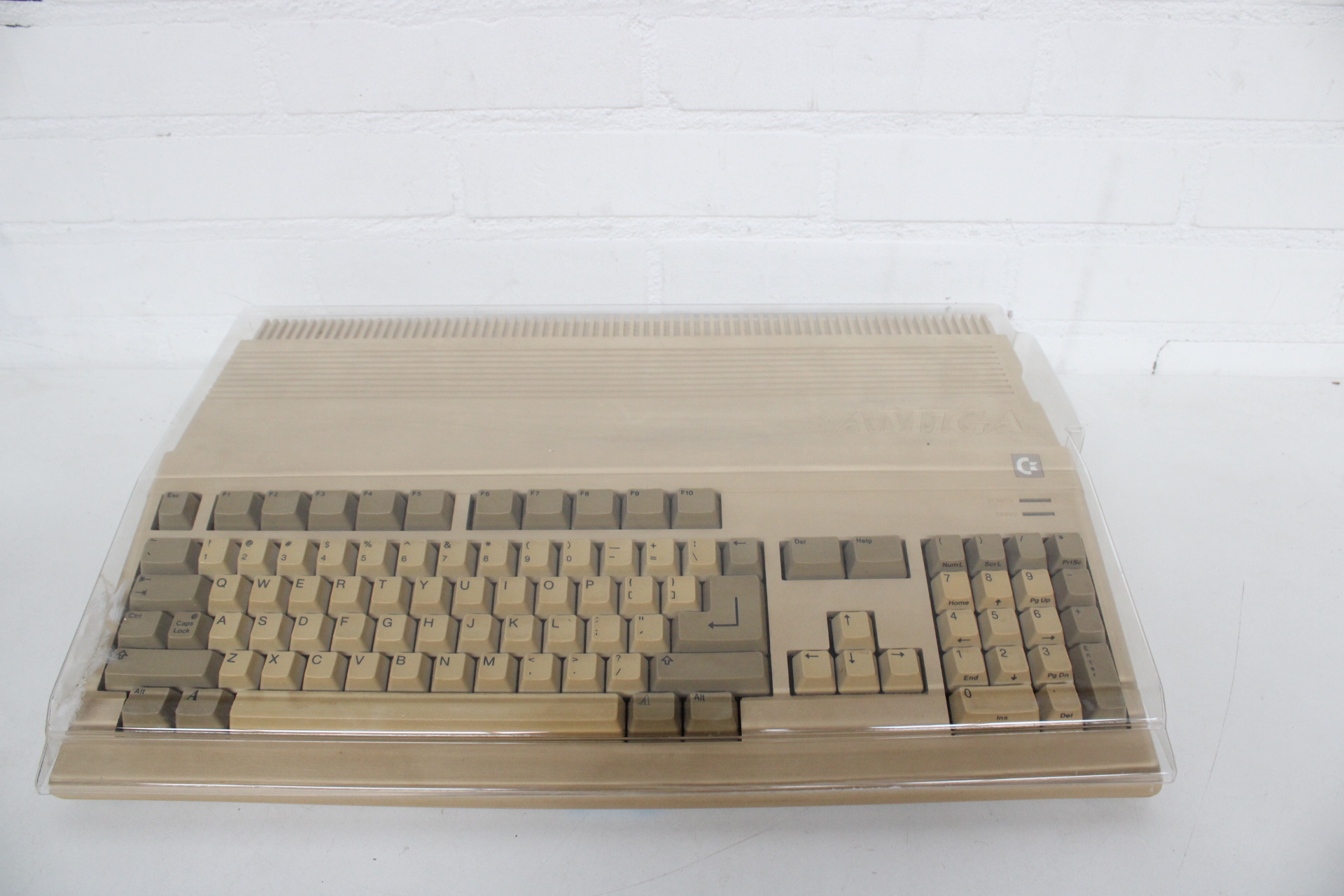 Commodore Amiga 500 toetsenbord – foto 2 – kavel bij GSD Auctions, Zoeterwoude