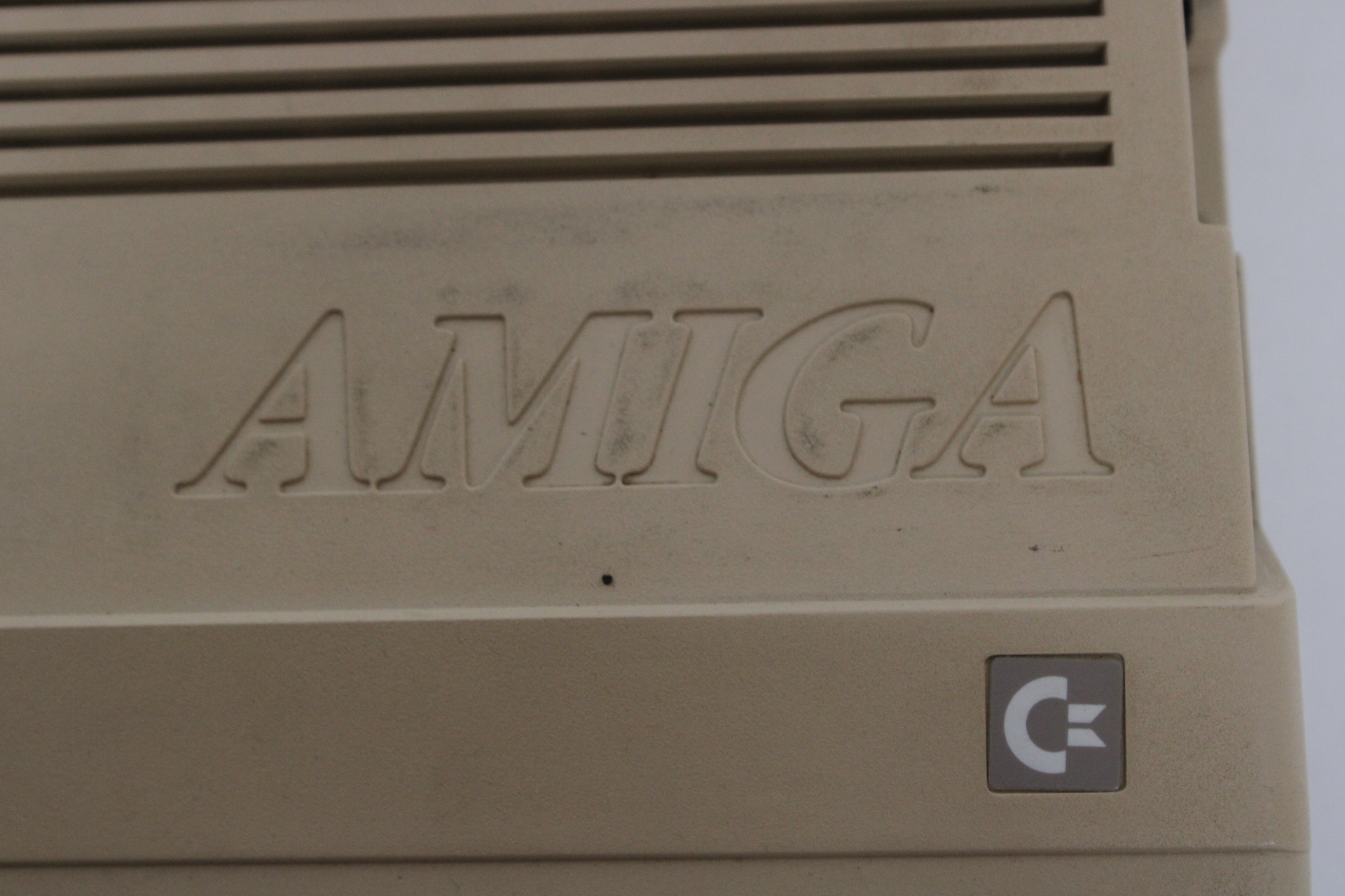 Commodore Amiga 500 toetsenbord – foto 4 – kavel bij GSD Auctions, Zoeterwoude