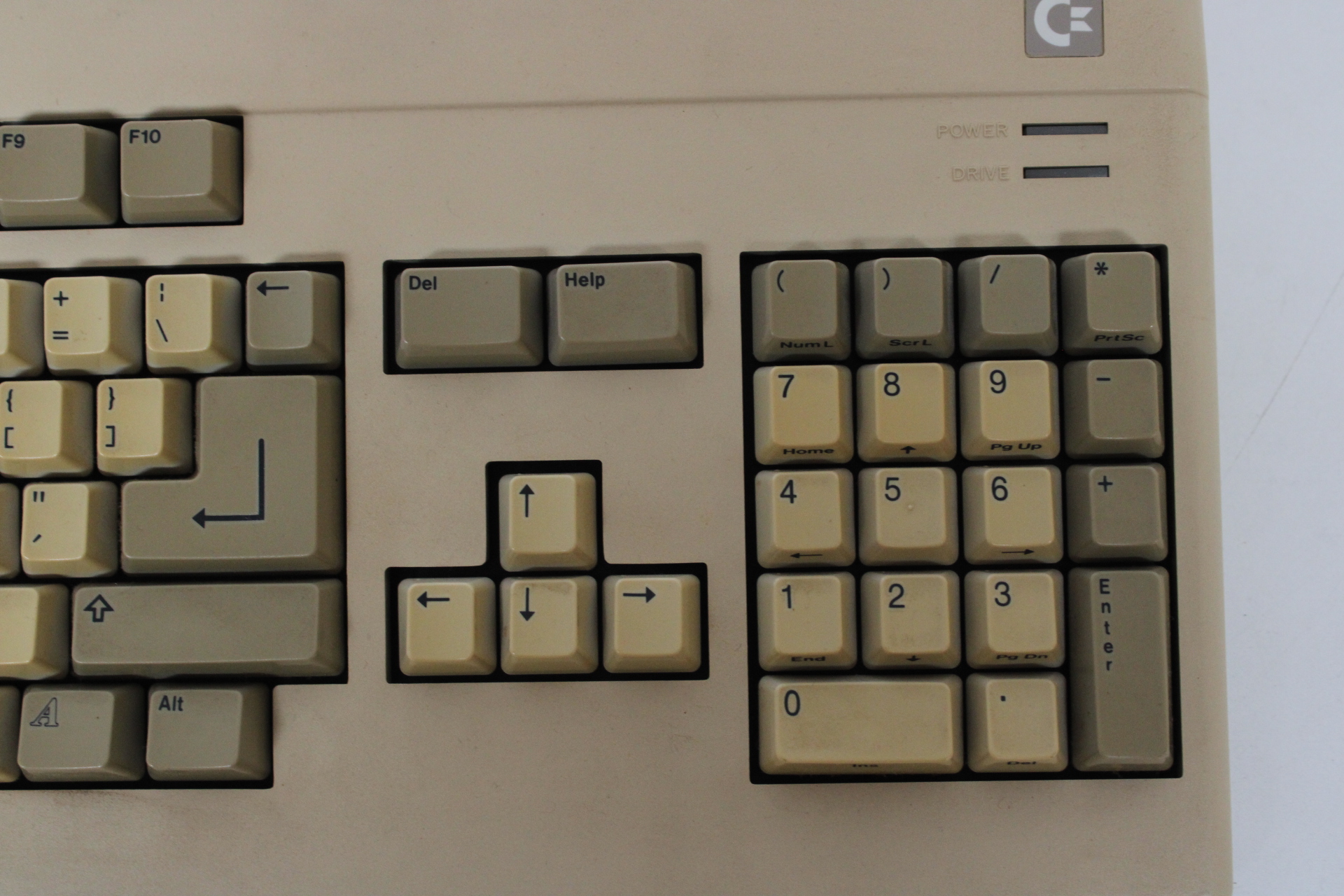 Commodore Amiga 500 toetsenbord – foto 8 – kavel bij GSD Auctions, Zoeterwoude