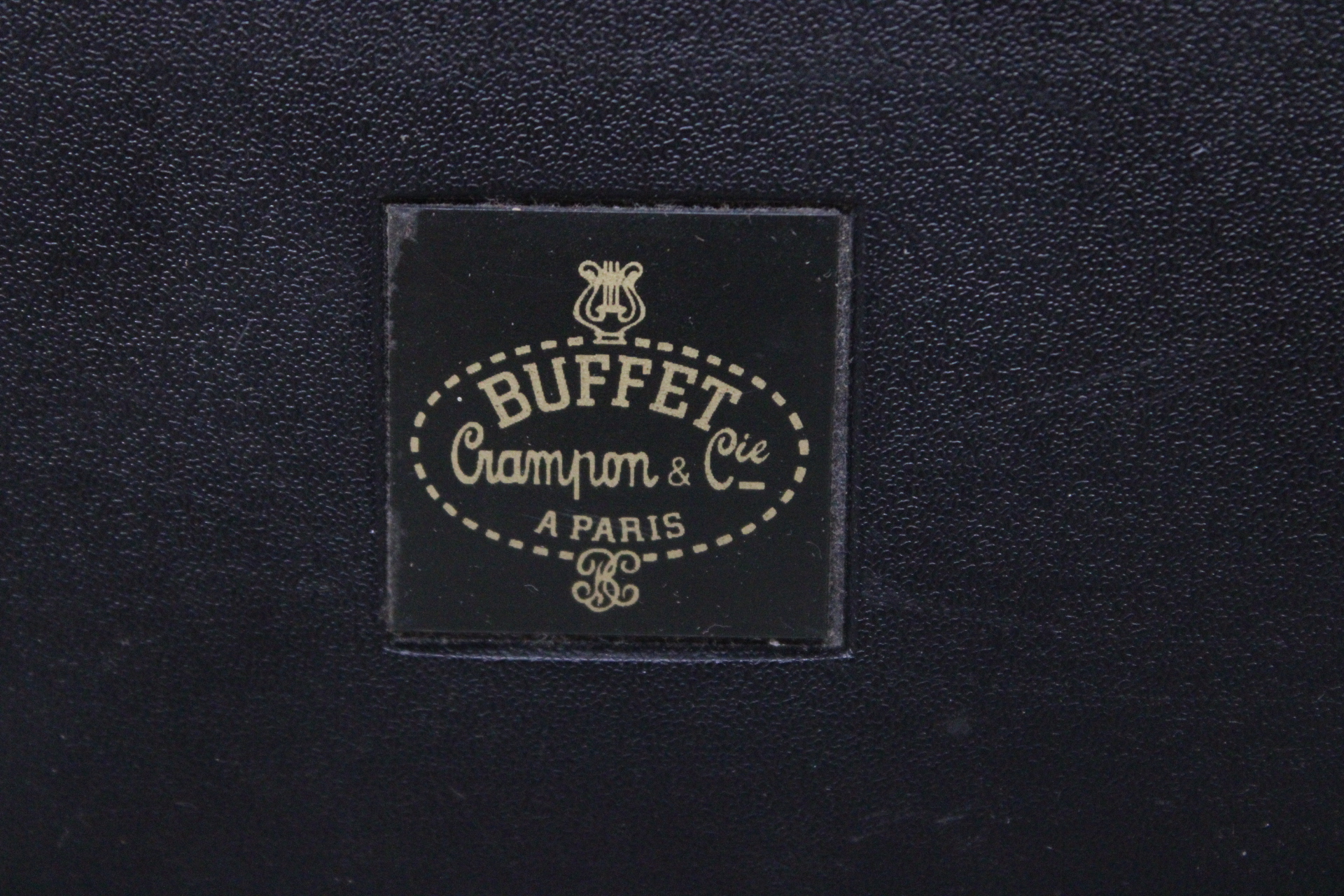 Dwarsfluit in harde koffer – foto 6 – kavel bij GSD Auctions, Zoeterwoude