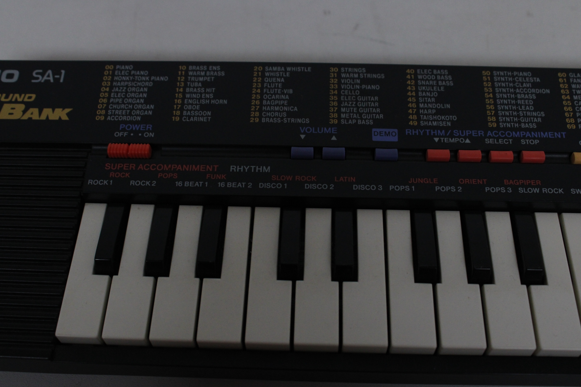 Casio SA-1 Tone Bank keyboard – foto 4 – kavel bij GSD Auctions, Zoeterwoude
