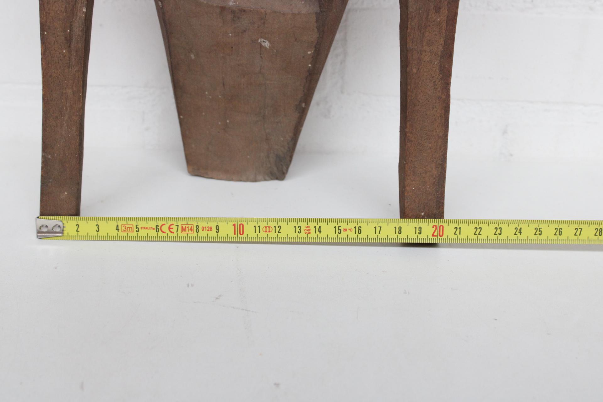 Houten Afrikaans masker met geschilderde details – foto 9 – kavel bij GSD Auctions, Zoeterwoude