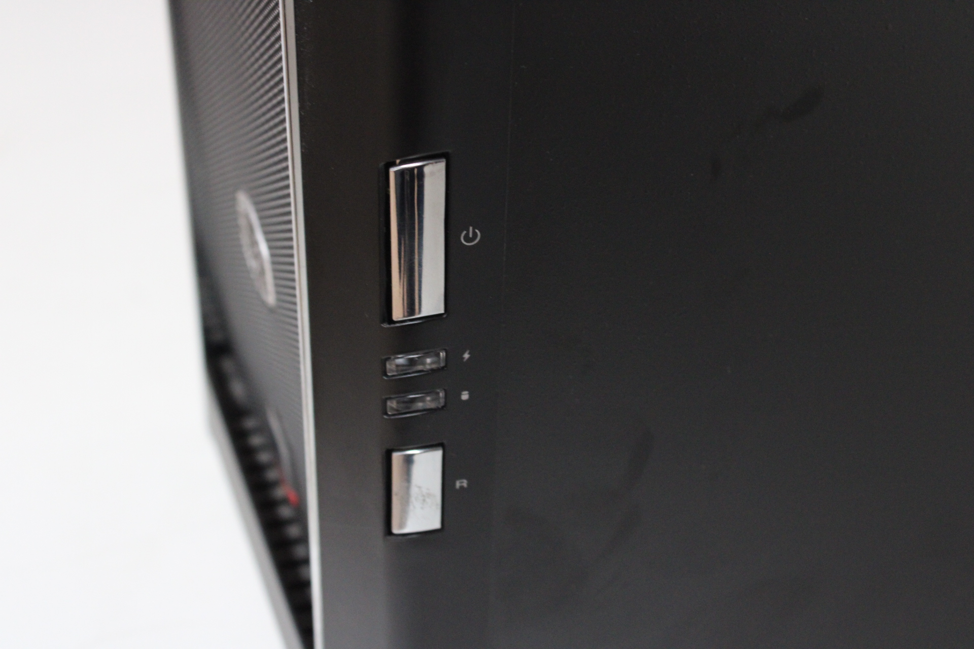 Cooler Master desktop PC kast met LG Blu-ray drive – foto 7 – kavel bij GSD Auctions, Zoeterwoude