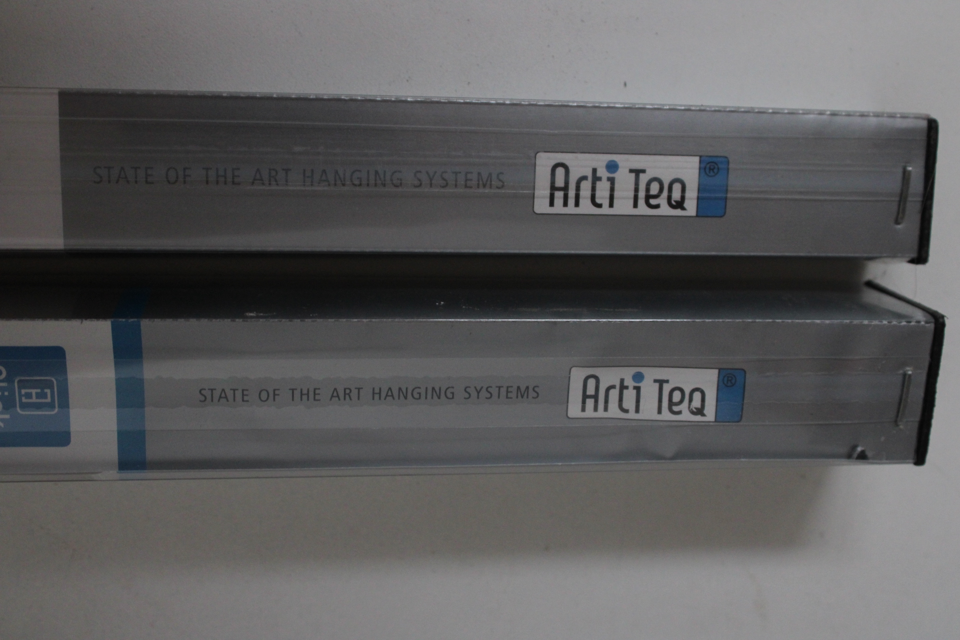 aluminium ophangrails van Artiteq – foto 3 – kavel bij GSD Auctions, Zoeterwoude