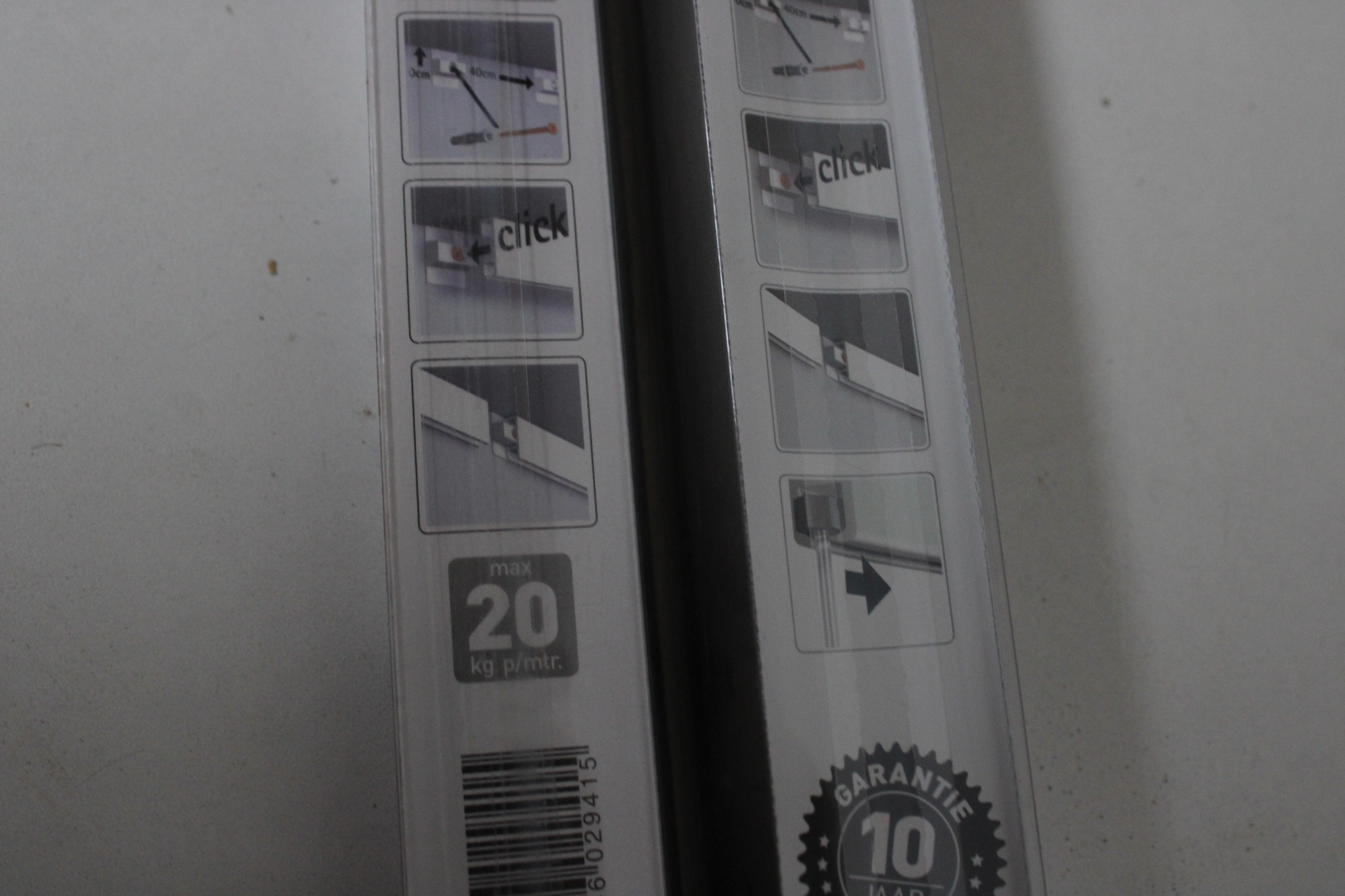 aluminium ophangrails van Artiteq – foto 5 – kavel bij GSD Auctions, Zoeterwoude