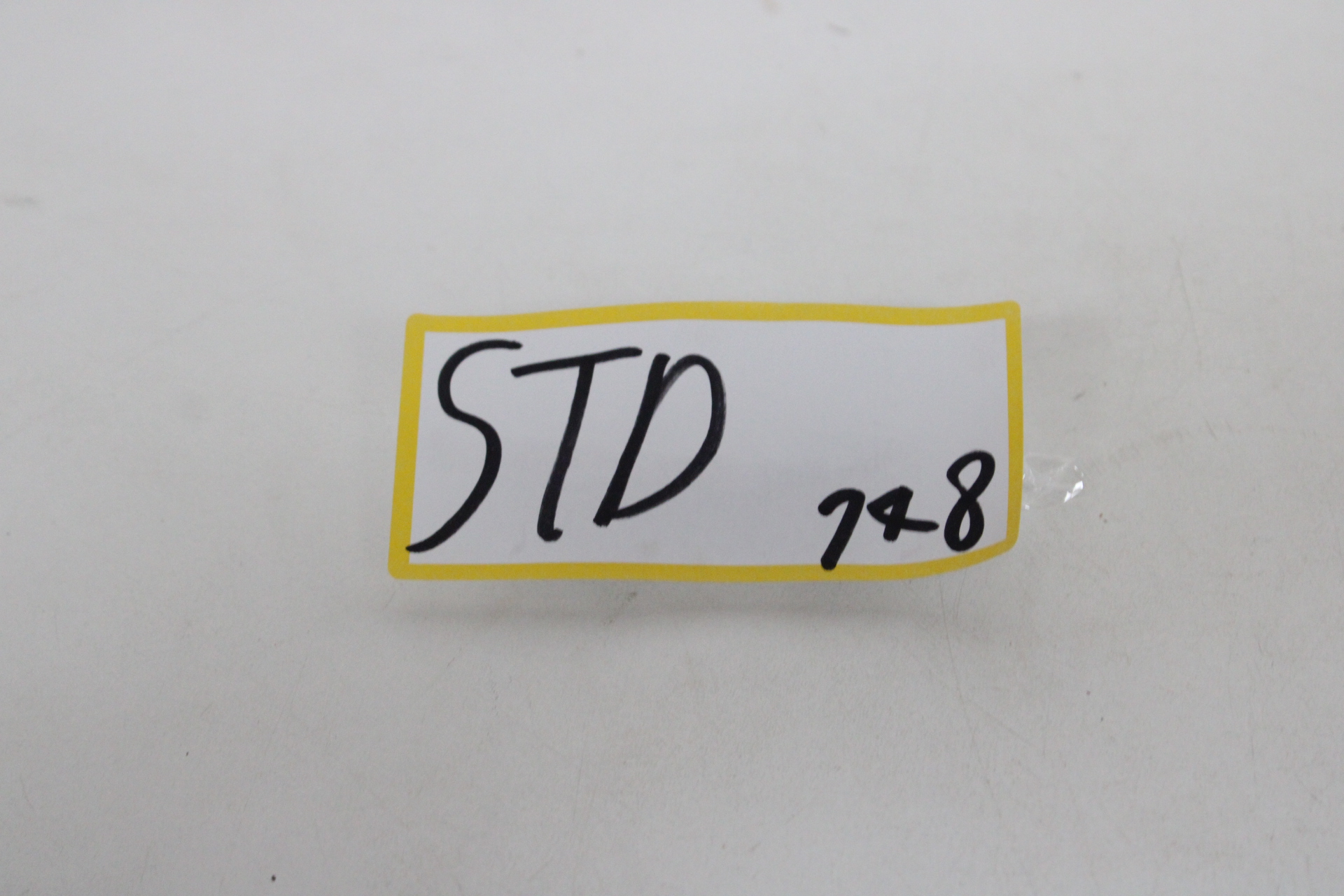 Dameshorloge met metalen band – foto 8 – kavel bij GSD Auctions, Zoeterwoude