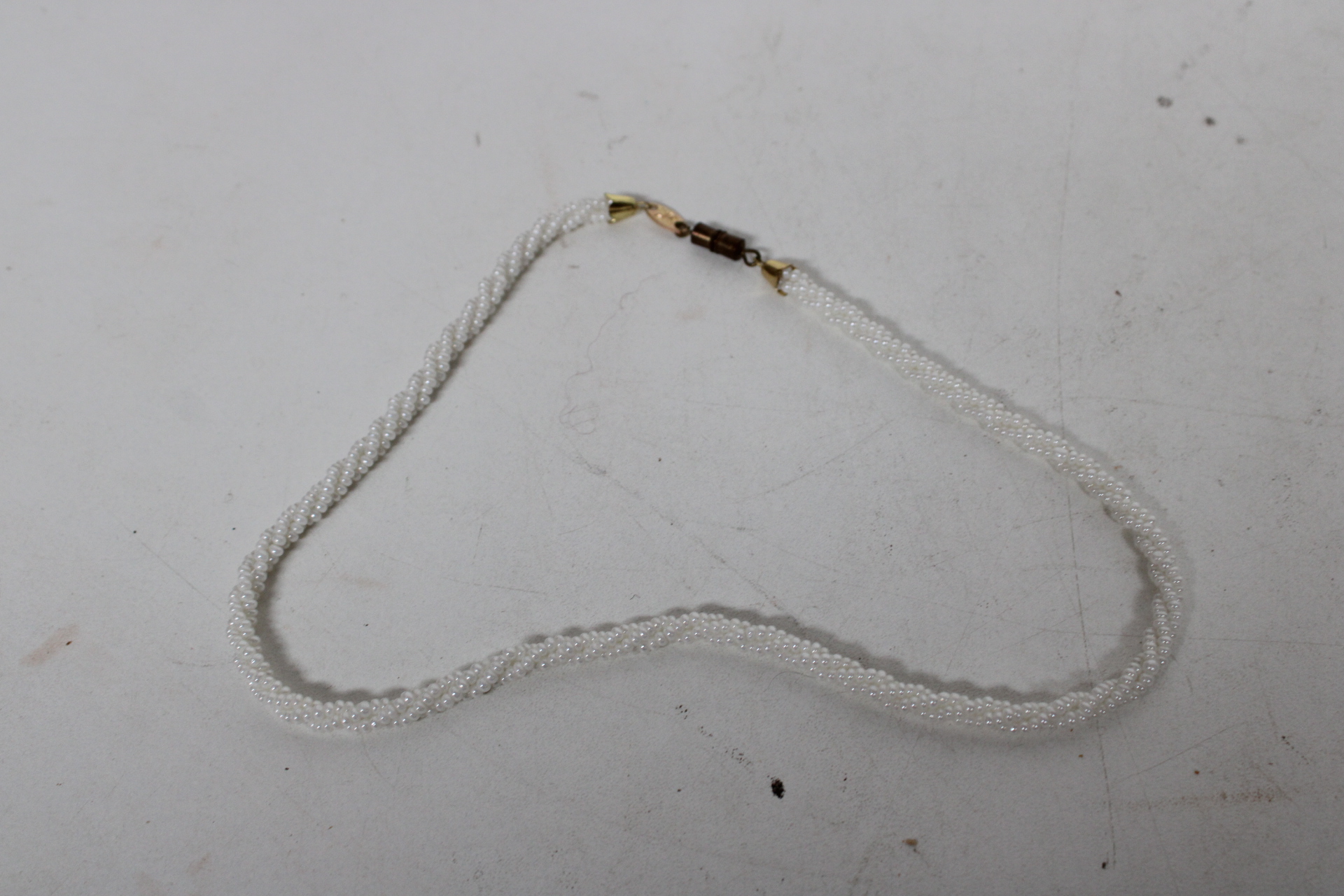 Set van diverse kettingen en oorbellen – foto 5 – kavel bij GSD Auctions, Zoeterwoude
