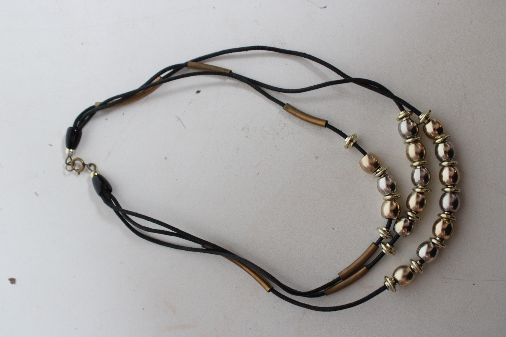 Set van sieraden en kettingen – foto 5 – kavel bij GSD Auctions, Zoeterwoude