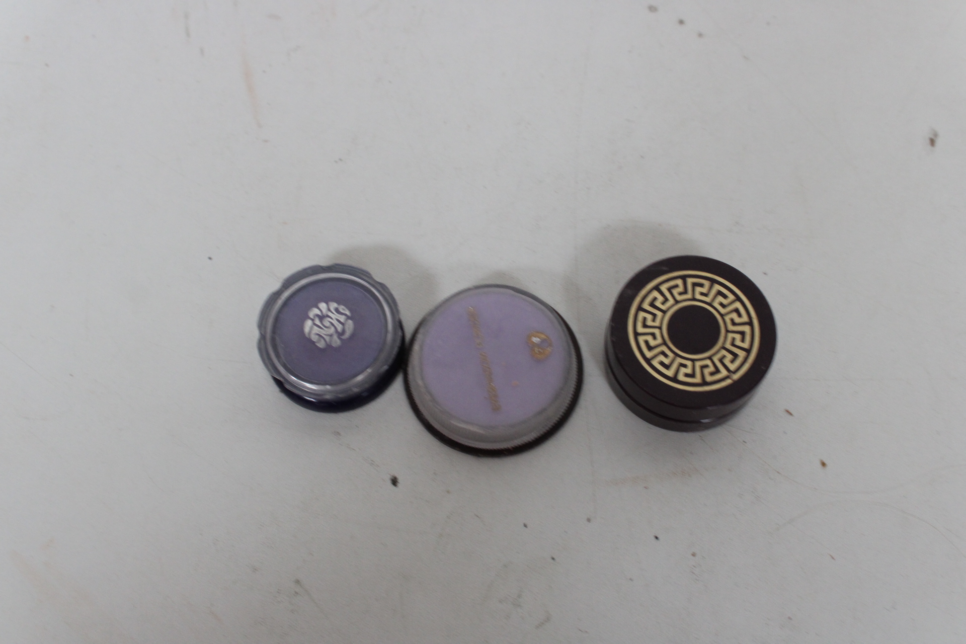 Vintage bruine make-up koffer met cosmetica en accessoires – foto 6 – kavel bij GSD Auctions, Zoeterwoude
