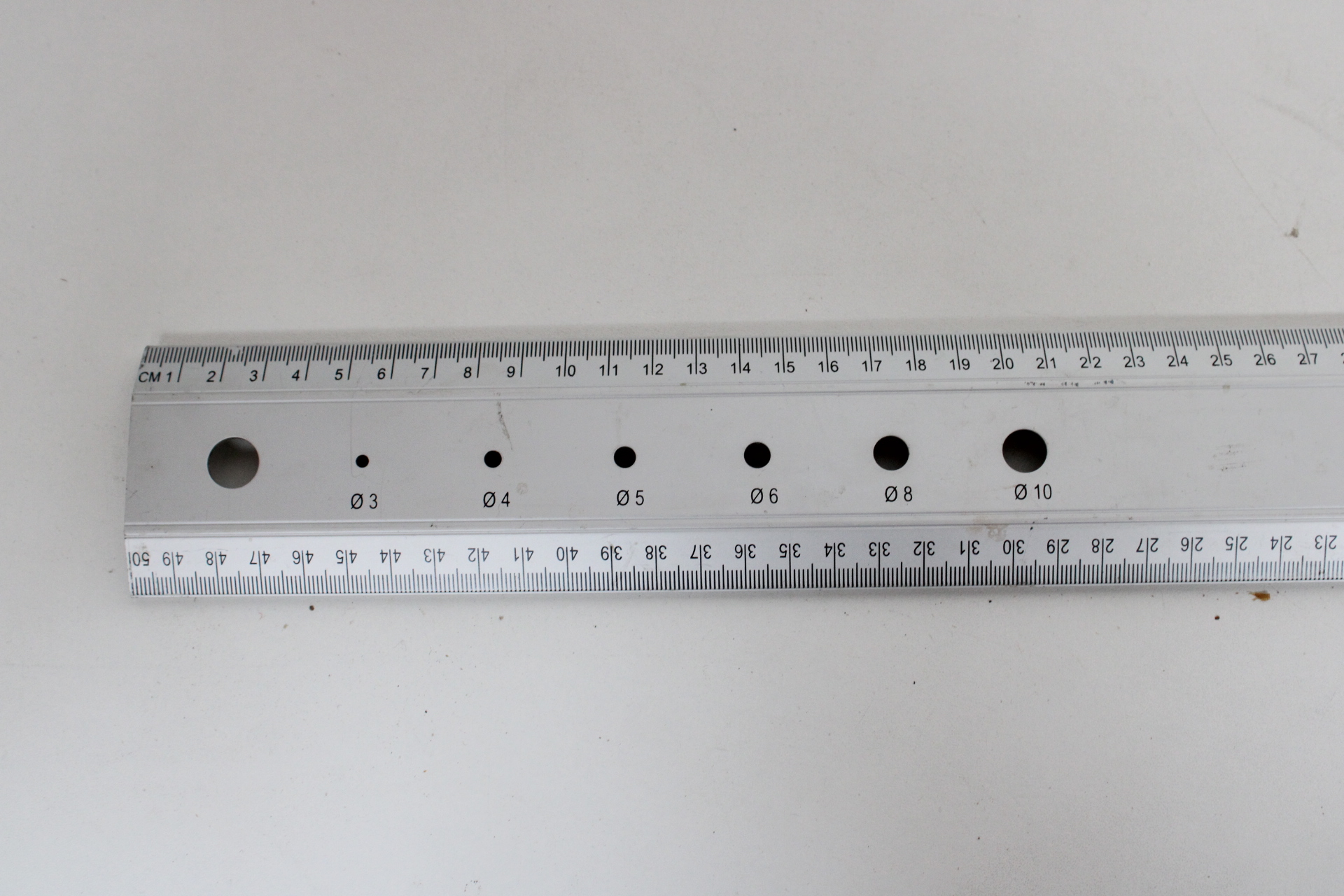 Powerfix aluminium waterpas liniaal met meerdere libellen – foto 3 – kavel bij GSD Auctions, Zoeterwoude