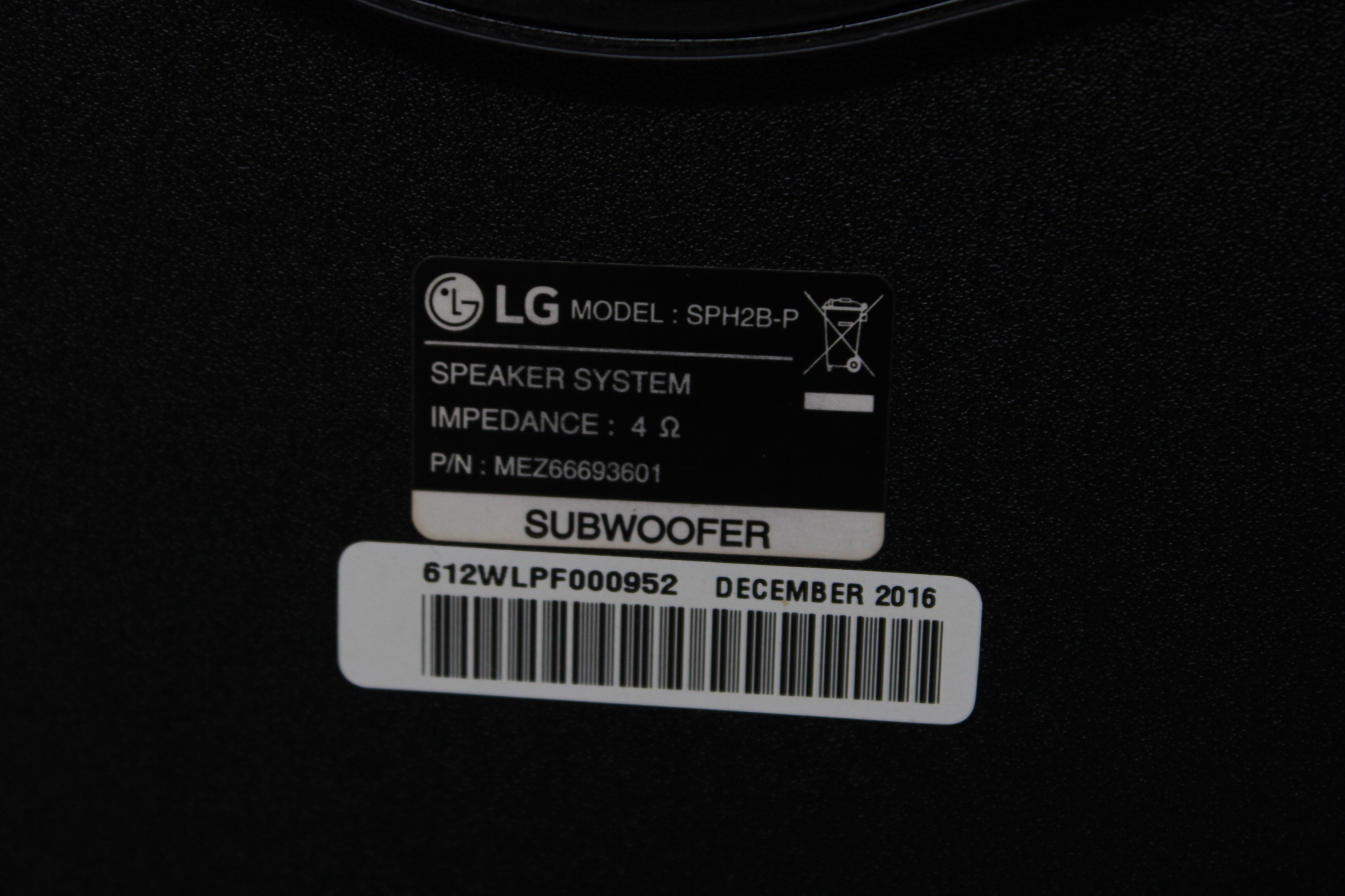 Zwarte LG subwoofer – foto 5 – kavel bij GSD Auctions, Zoeterwoude