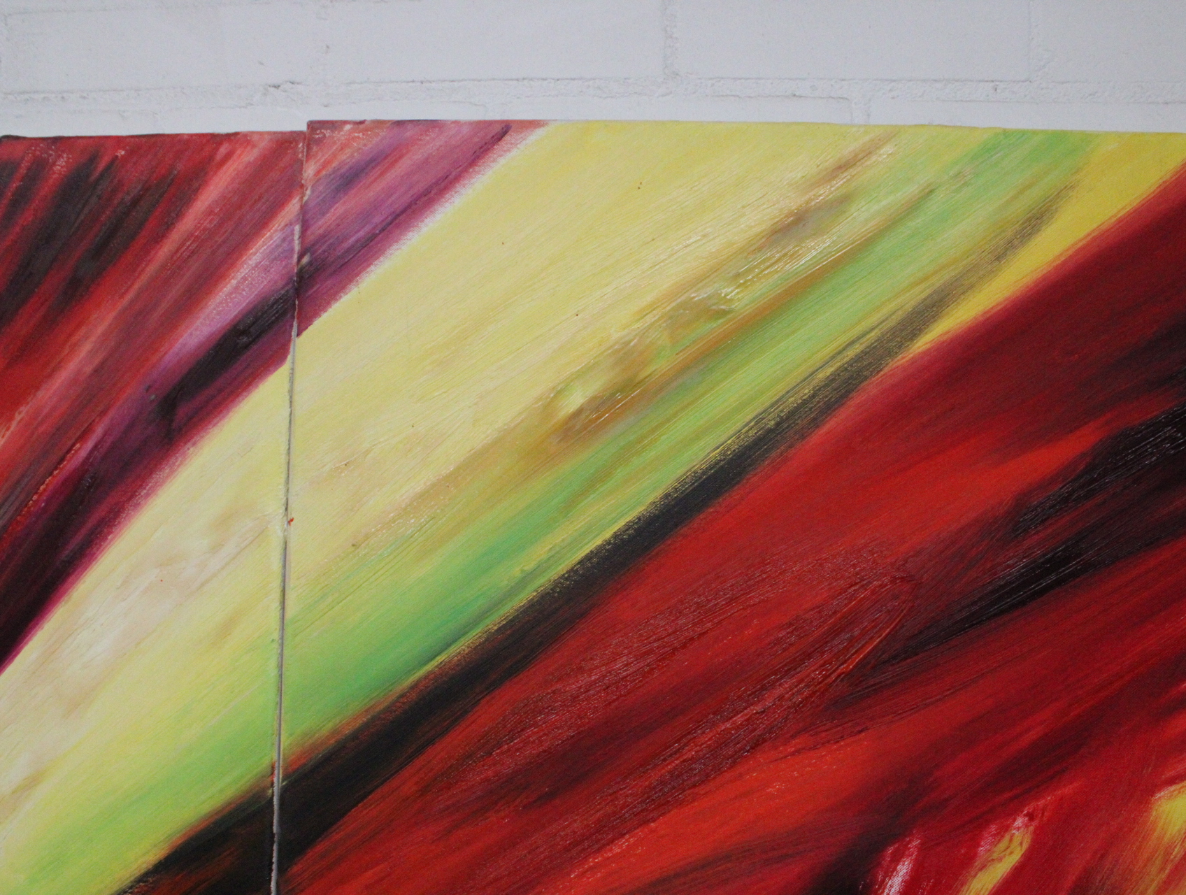 Twee abstracte kleurrijke schilderijen – foto 6 – kavel bij GSD Auctions, Zoeterwoude