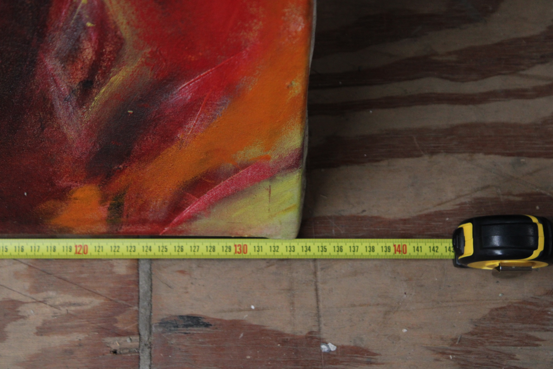 Abstract schilderij met vrouwelijke figuur en kleurrijke accenten – foto 10 – kavel bij GSD Auctions, Zoeterwoude