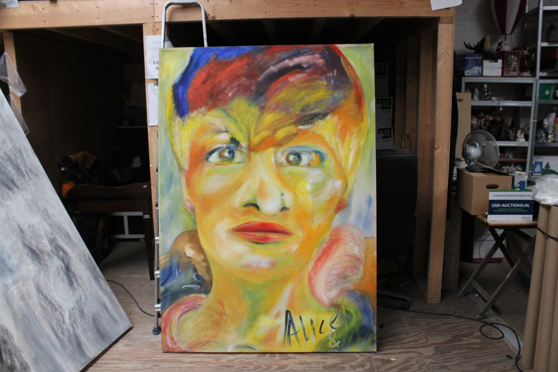 Abstract schilderij gezicht 'Alice' – foto 2 – kavel bij GSD Auctions, Zoeterwoude