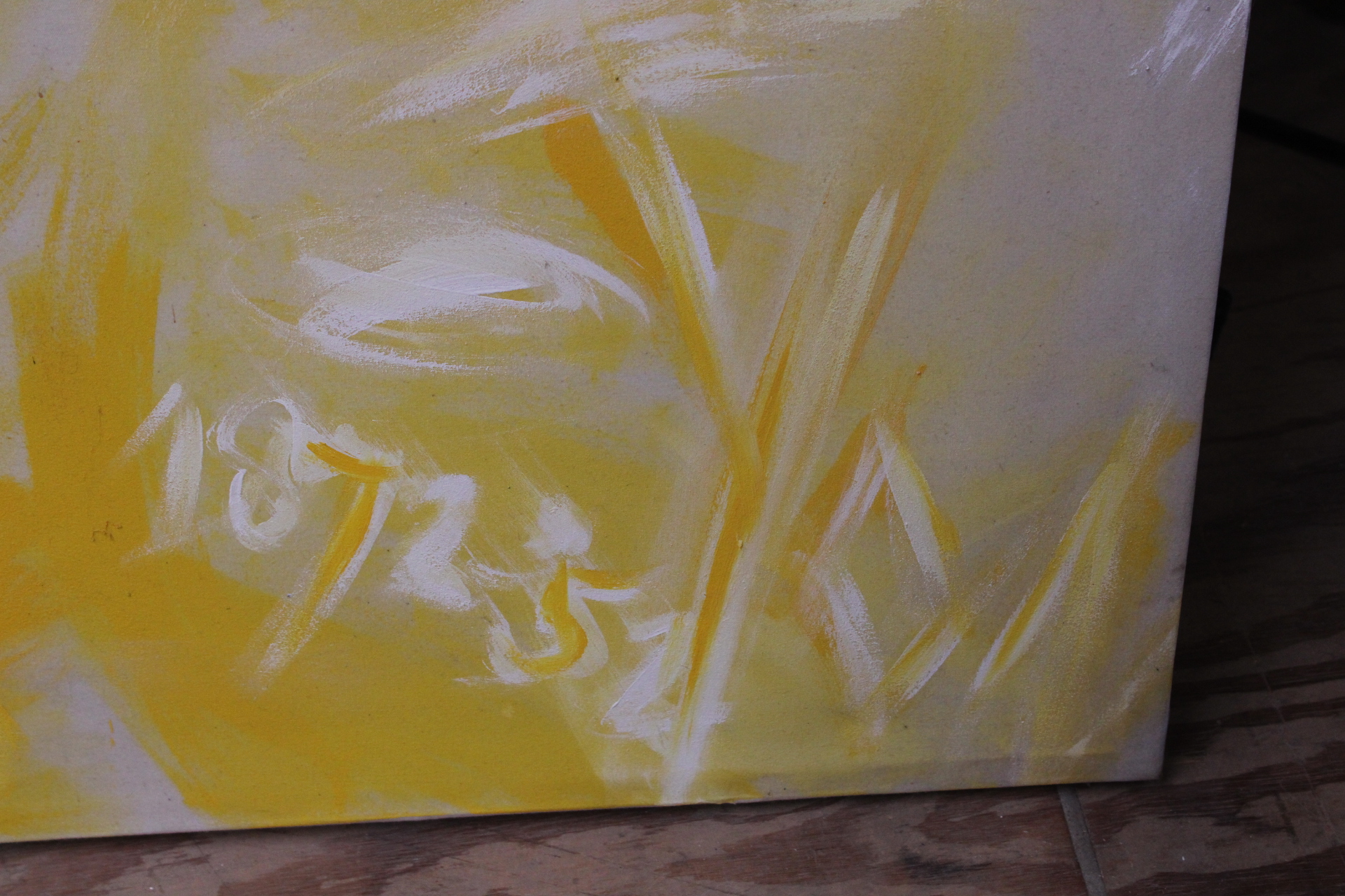 Abstract portretschilderij in geel en wit – foto 3 – kavel bij GSD Auctions, Zoeterwoude