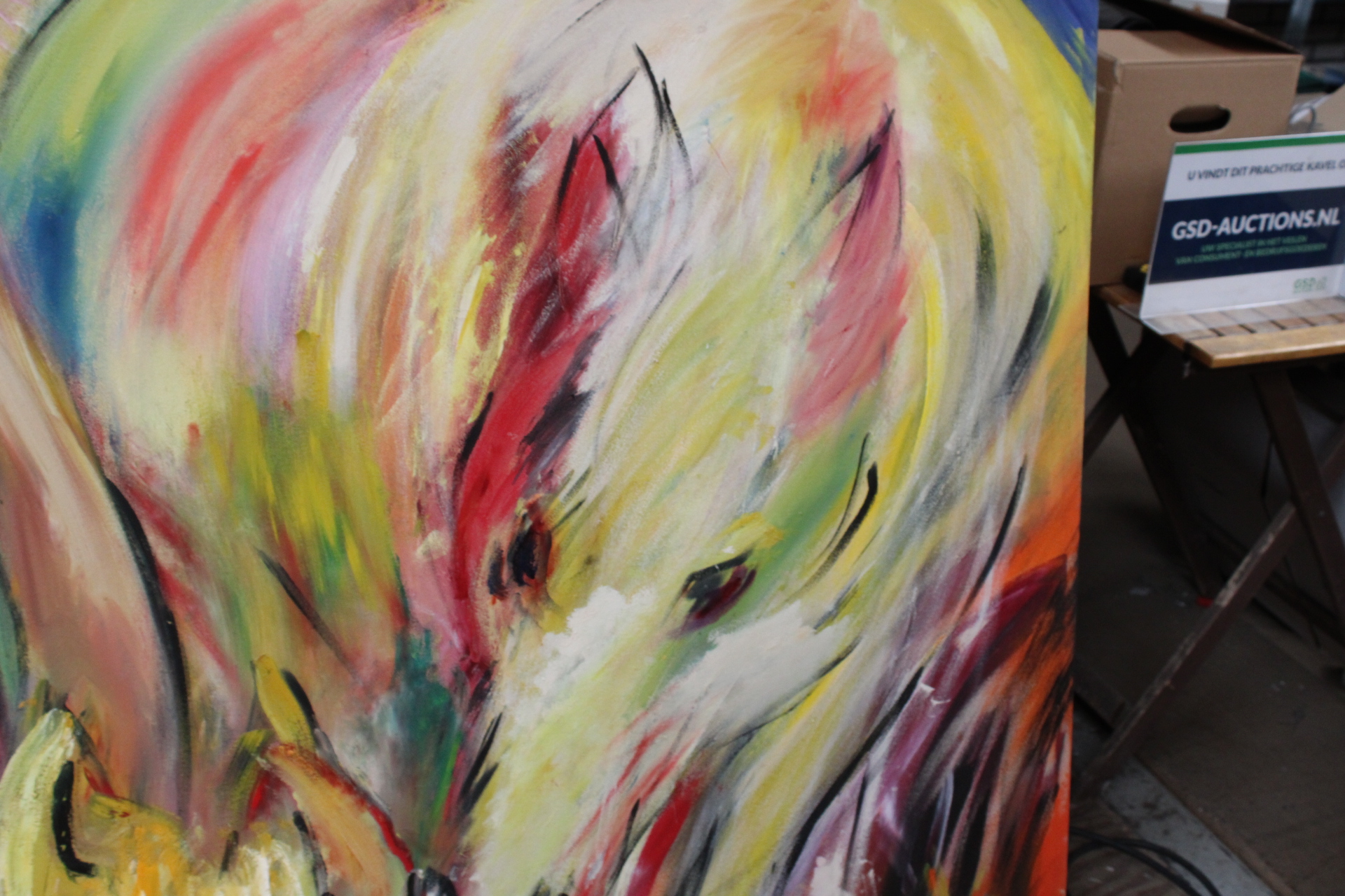 Abstract schilderij met dierenkoppen – foto 6 – kavel bij GSD Auctions, Zoeterwoude