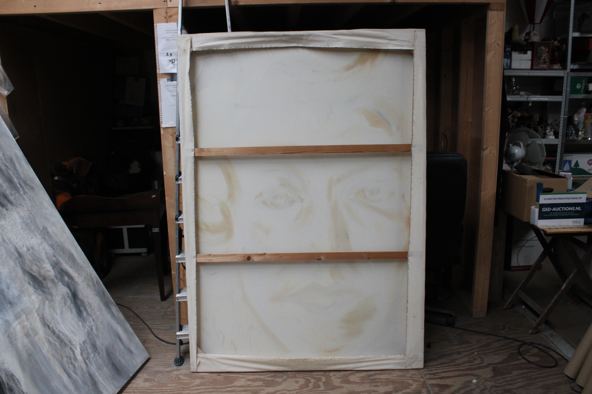 Abstracte portretschildering met gele en blauwe tinten – foto 7 – kavel bij GSD Auctions, Zoeterwoude