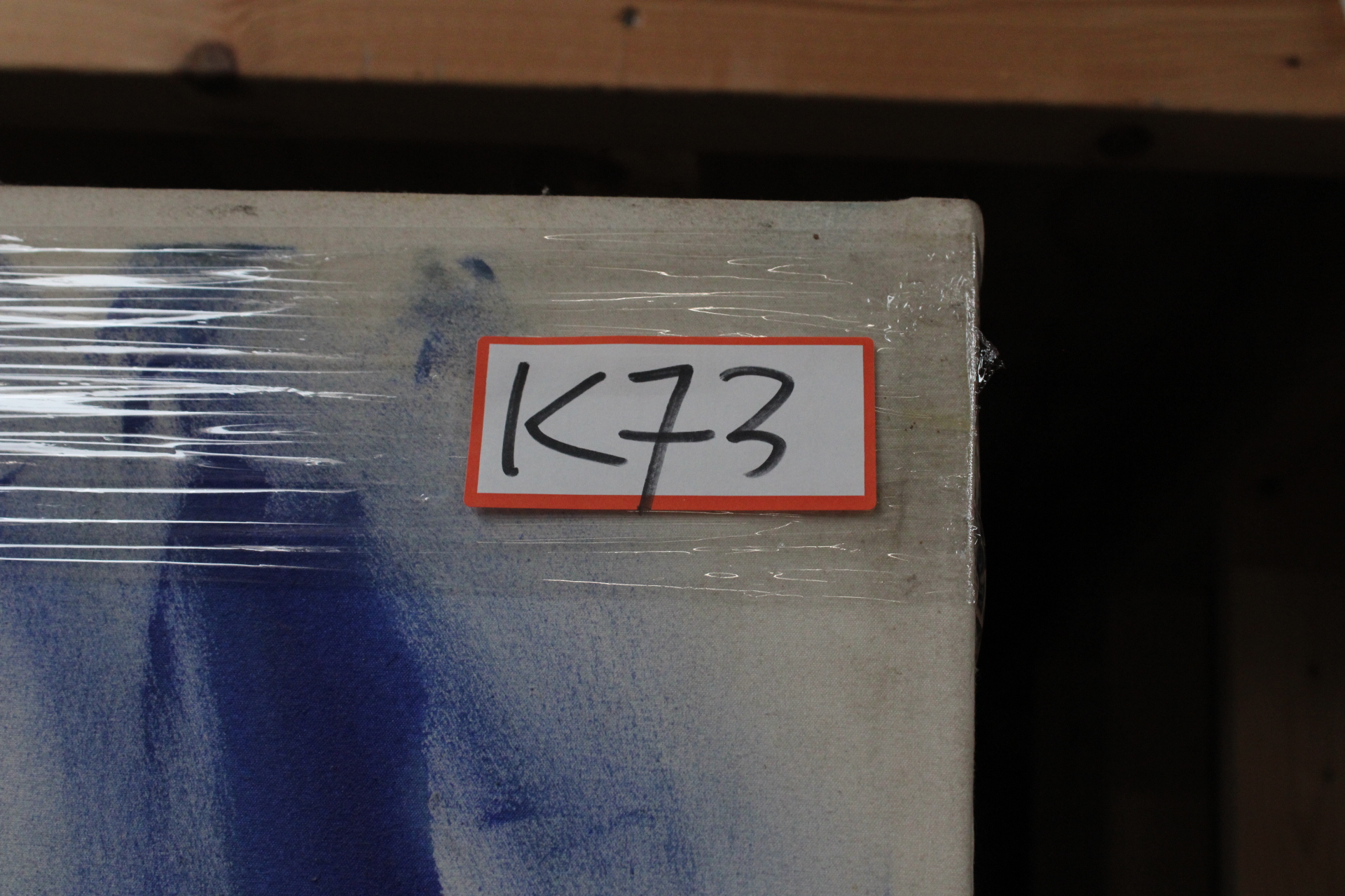 Abstracte portretschildering met gele en blauwe tinten – foto 10 – kavel bij GSD Auctions, Zoeterwoude
