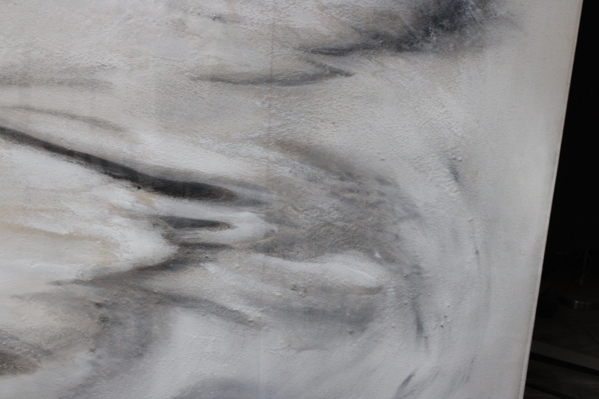 Abstract schilderij in grijstinten – foto 8 – kavel bij GSD Auctions, Zoeterwoude