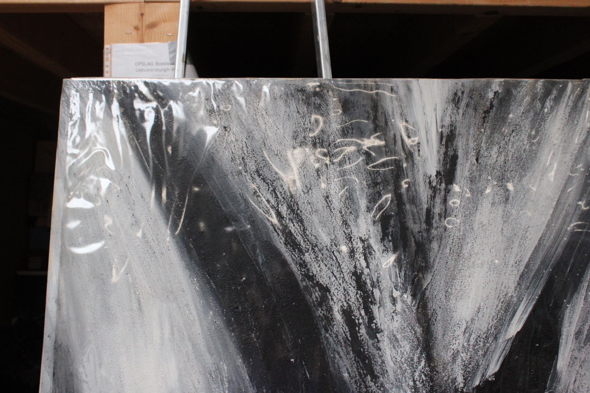 Abstract zwart-wit schilderij – foto 3 – kavel bij GSD Auctions, Zoeterwoude