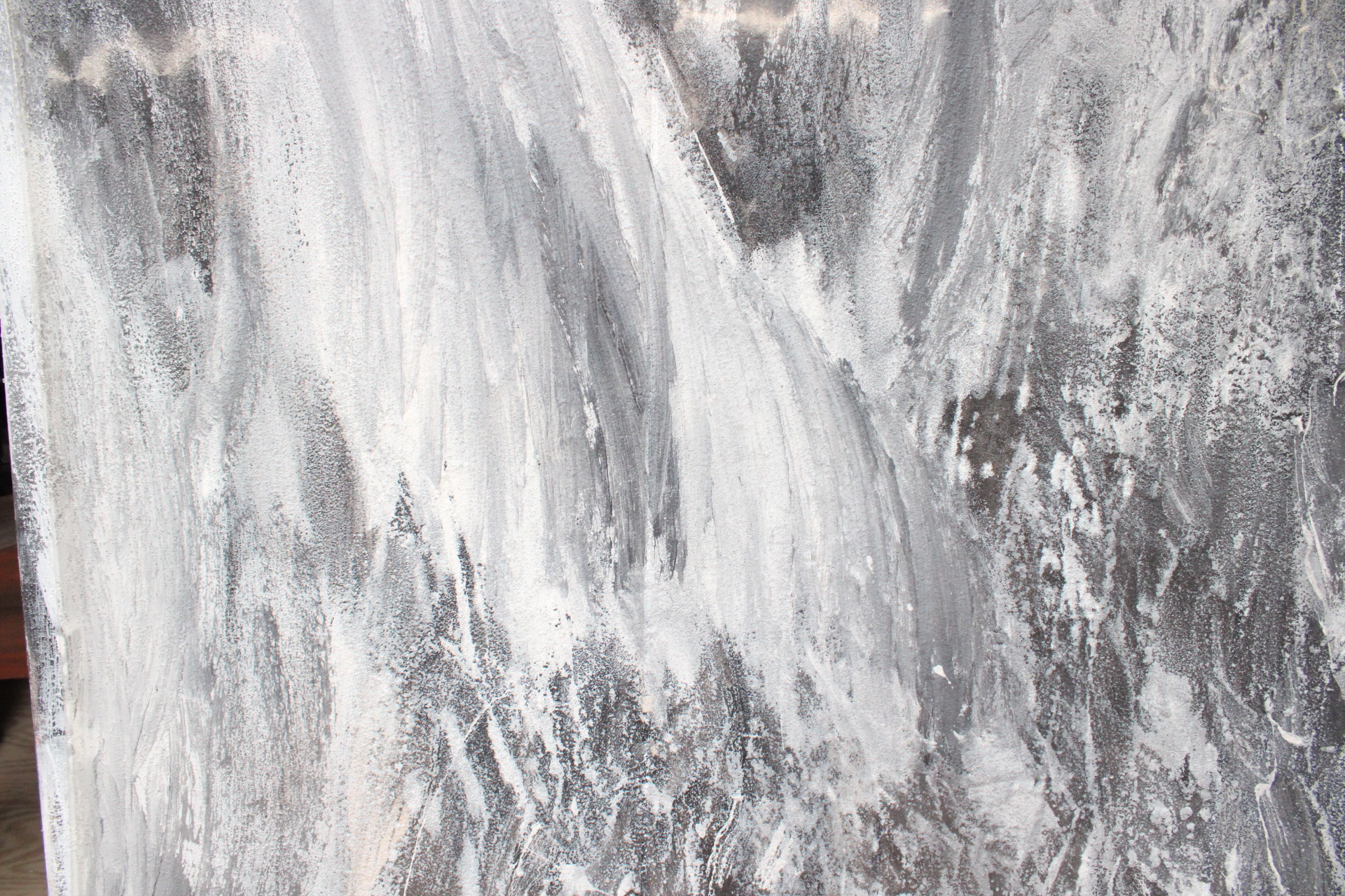 Abstracte grijswitte schilderij op canvas – foto 6 – kavel bij GSD Auctions, Zoeterwoude