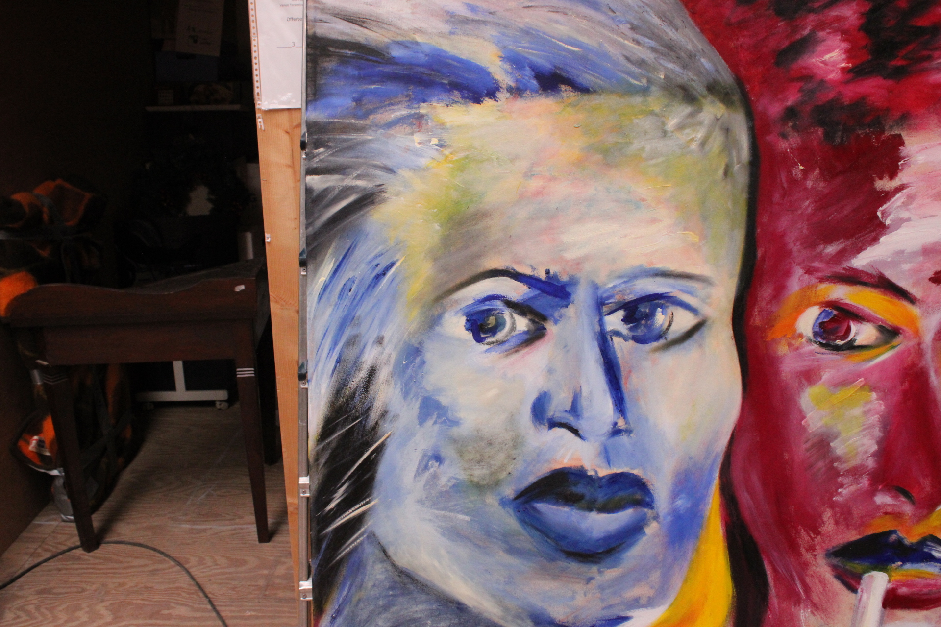 Abstract tweekoppig schilderij met sigaret – foto 4 – kavel bij GSD Auctions, Zoeterwoude