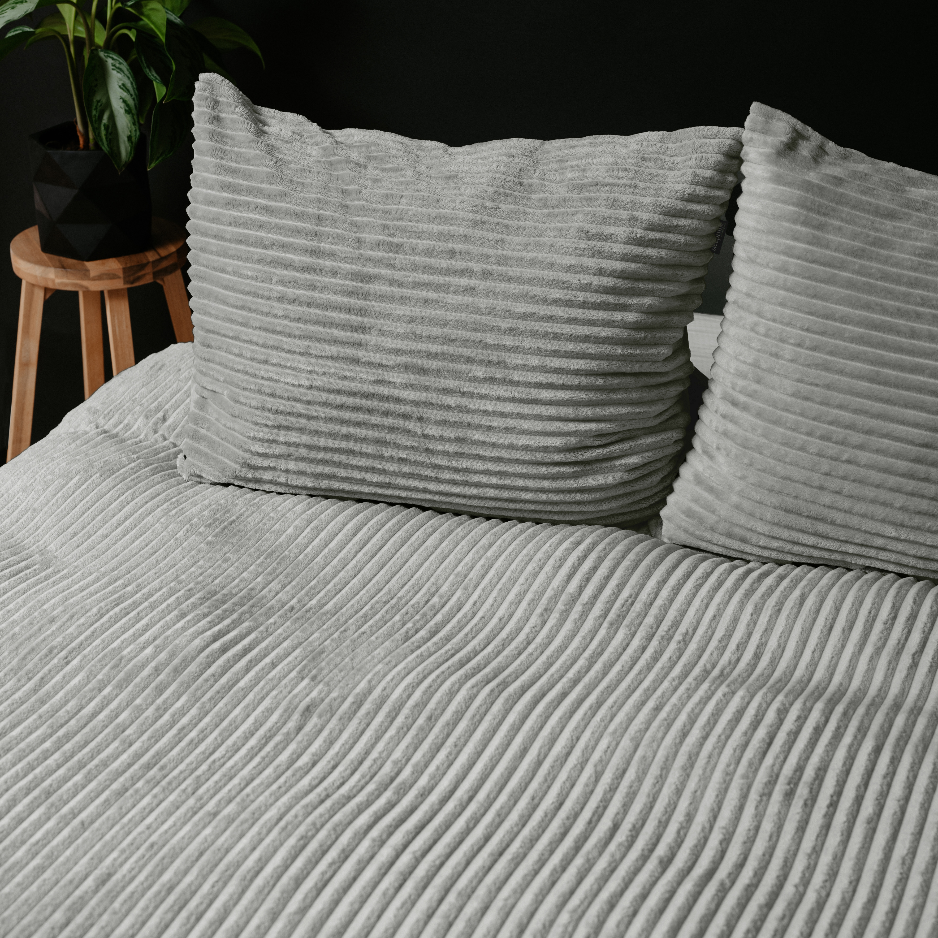 Rib teddy dekbedovertrek 200x220cm+2kussenslopen – foto 5 – kavel bij GSD Auctions, Zoeterwoude