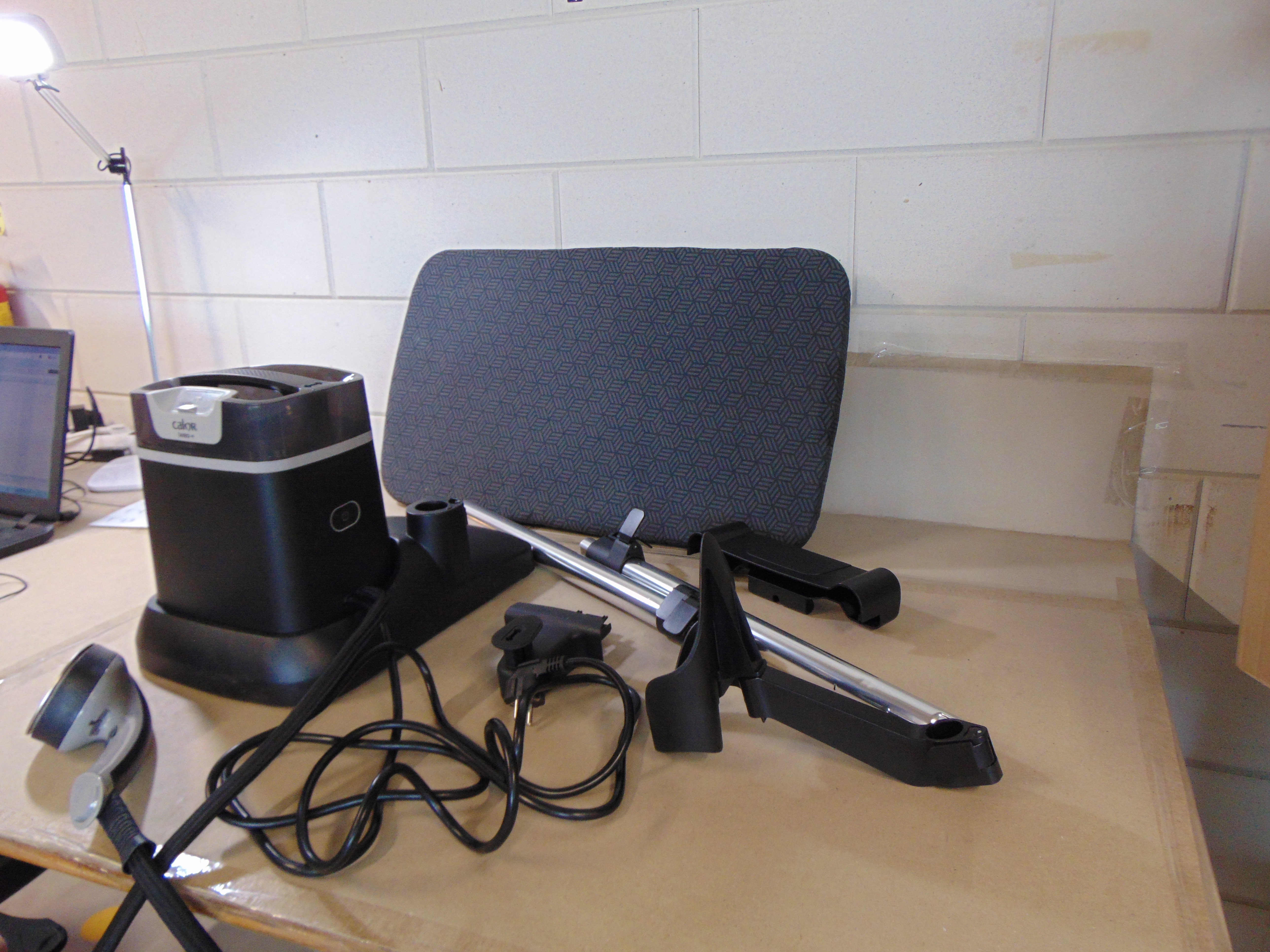 Calor Ixeo+ Black/Silver QT1510C0 Kledingstomer – foto 2 – kavel bij GSD Auctions, Zoeterwoude