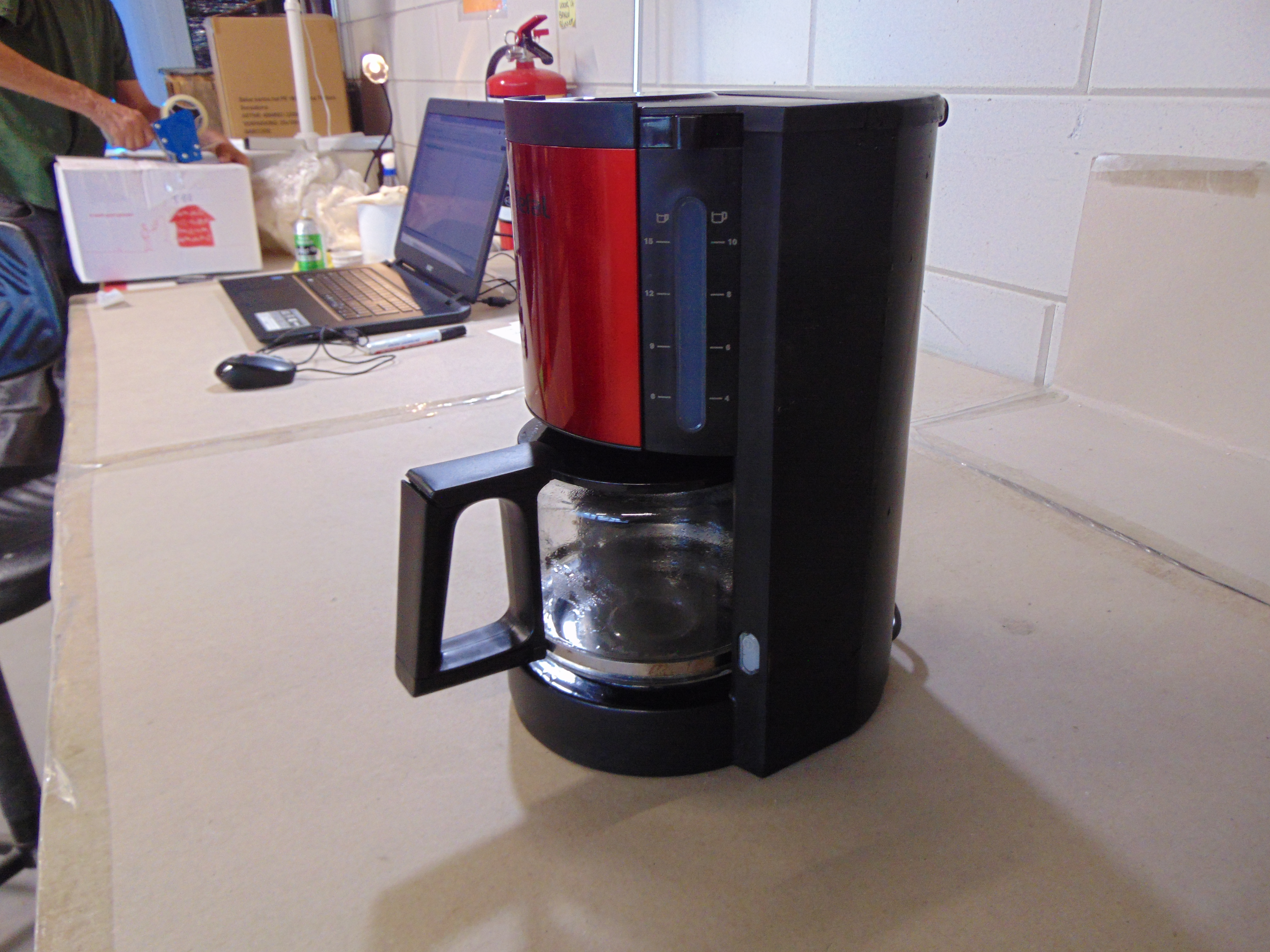 Calor Deluxe Red Wine CM310511 Koffiezetter – foto 2 – kavel bij GSD Auctions, Zoeterwoude