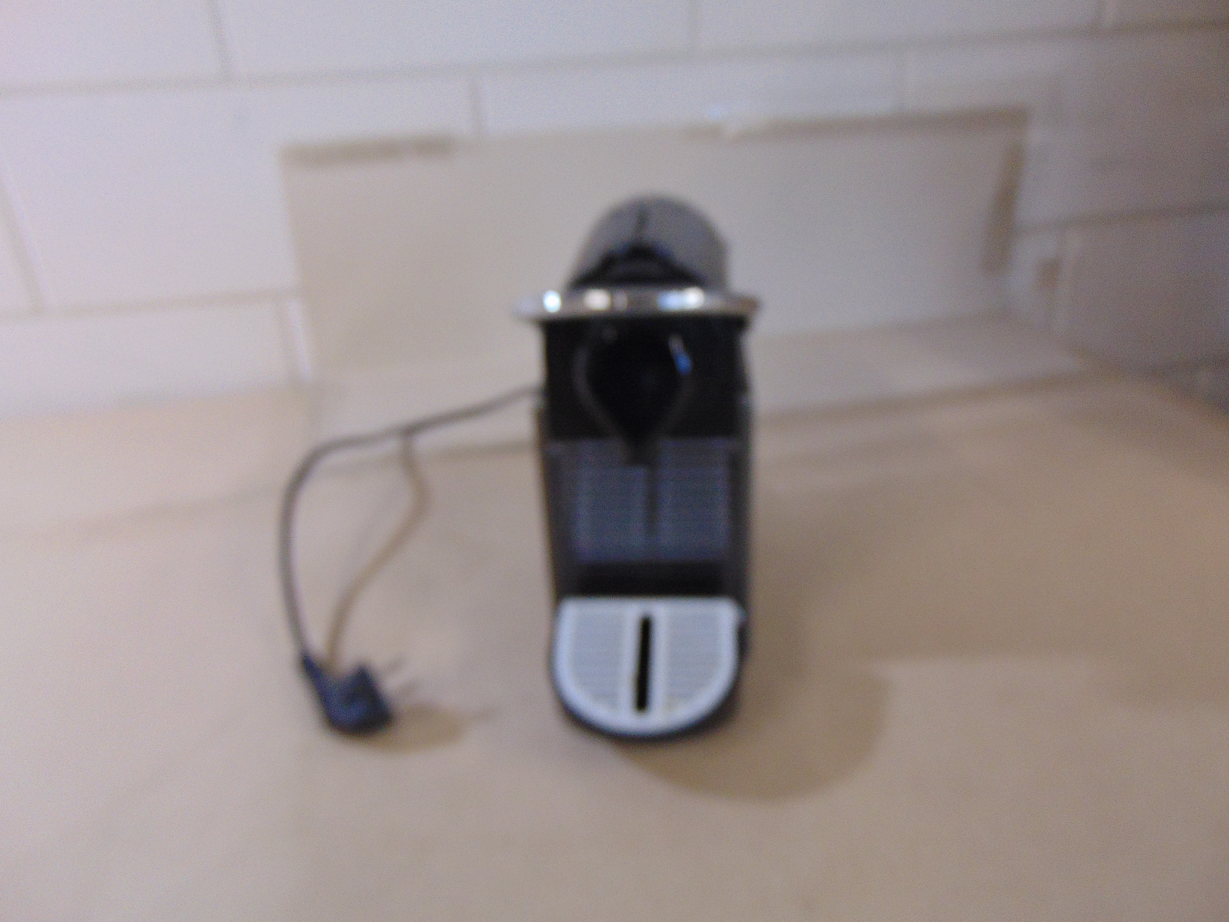 Krups Pixie XN304T Titanium Nespressomachine – foto 3 – kavel bij GSD Auctions, Zoeterwoude