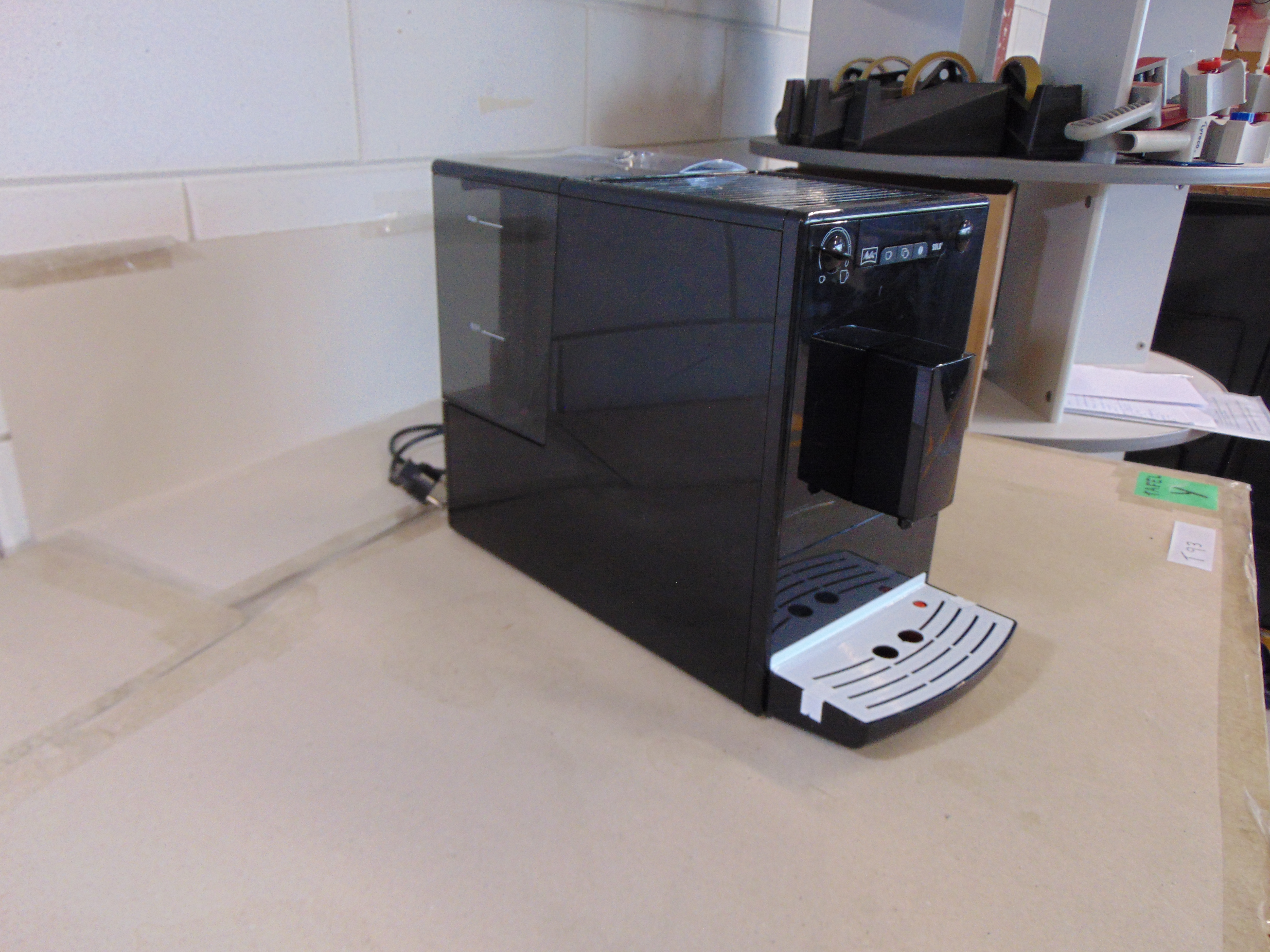 Melitta Caffeo Solo E950-322 Espressomachine – foto 3 – kavel bij GSD Auctions, Zoeterwoude
