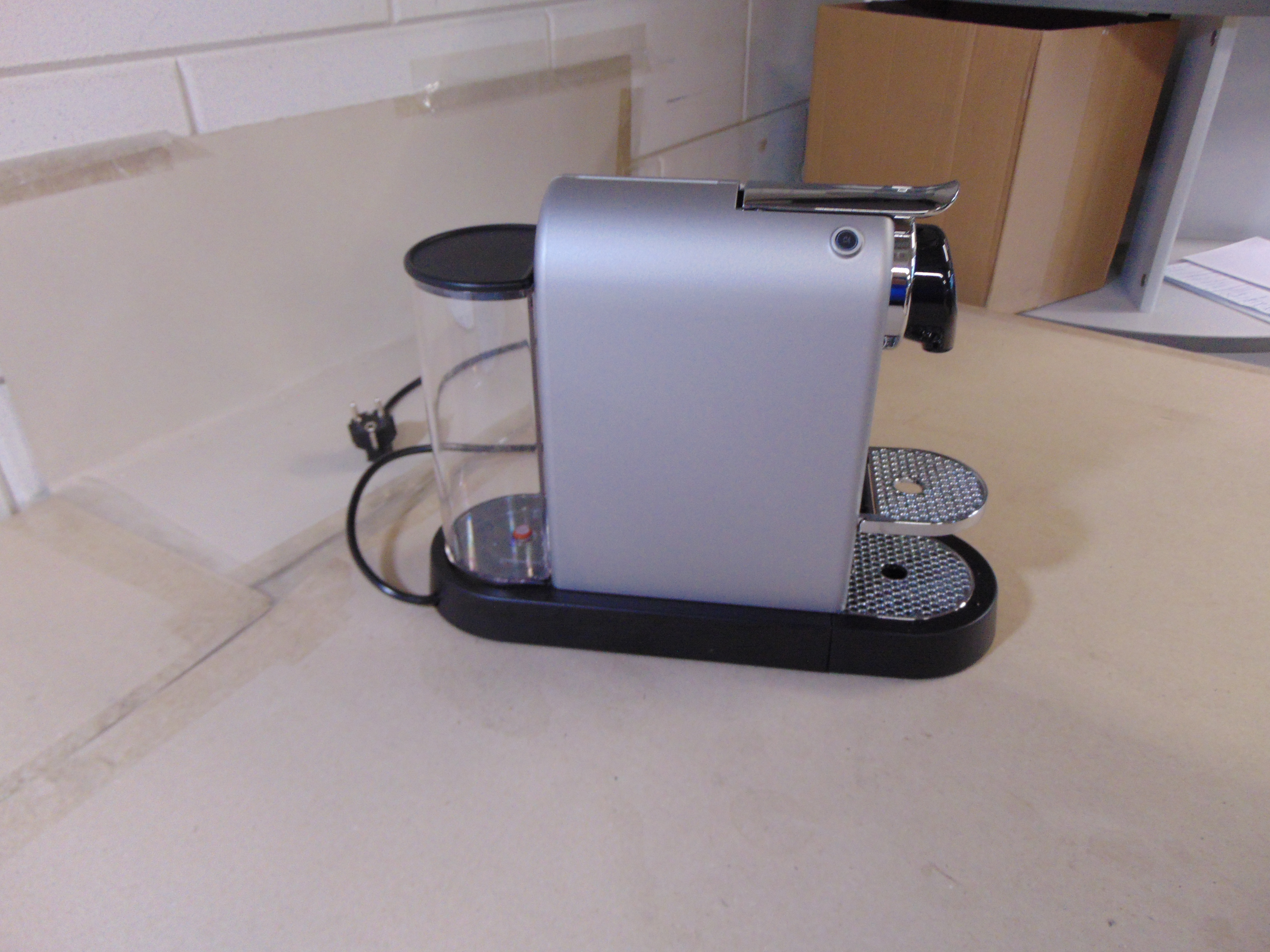 Krups Citiz XN741B Nespressomachine – foto 3 – kavel bij GSD Auctions, Zoeterwoude