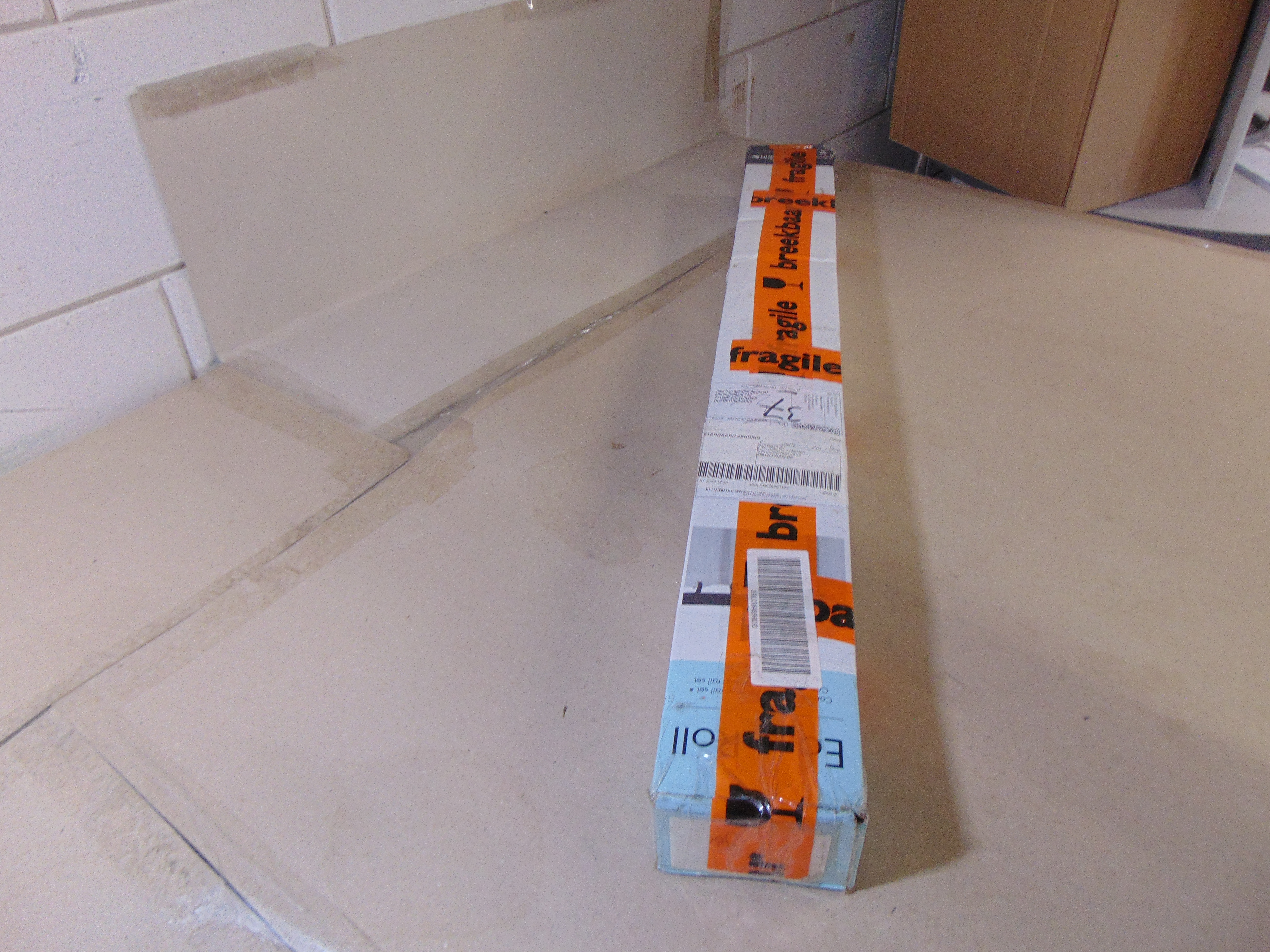 Sealskin Easy Roll Douchegordijnstangset – foto 2 – kavel bij GSD Auctions, Zoeterwoude