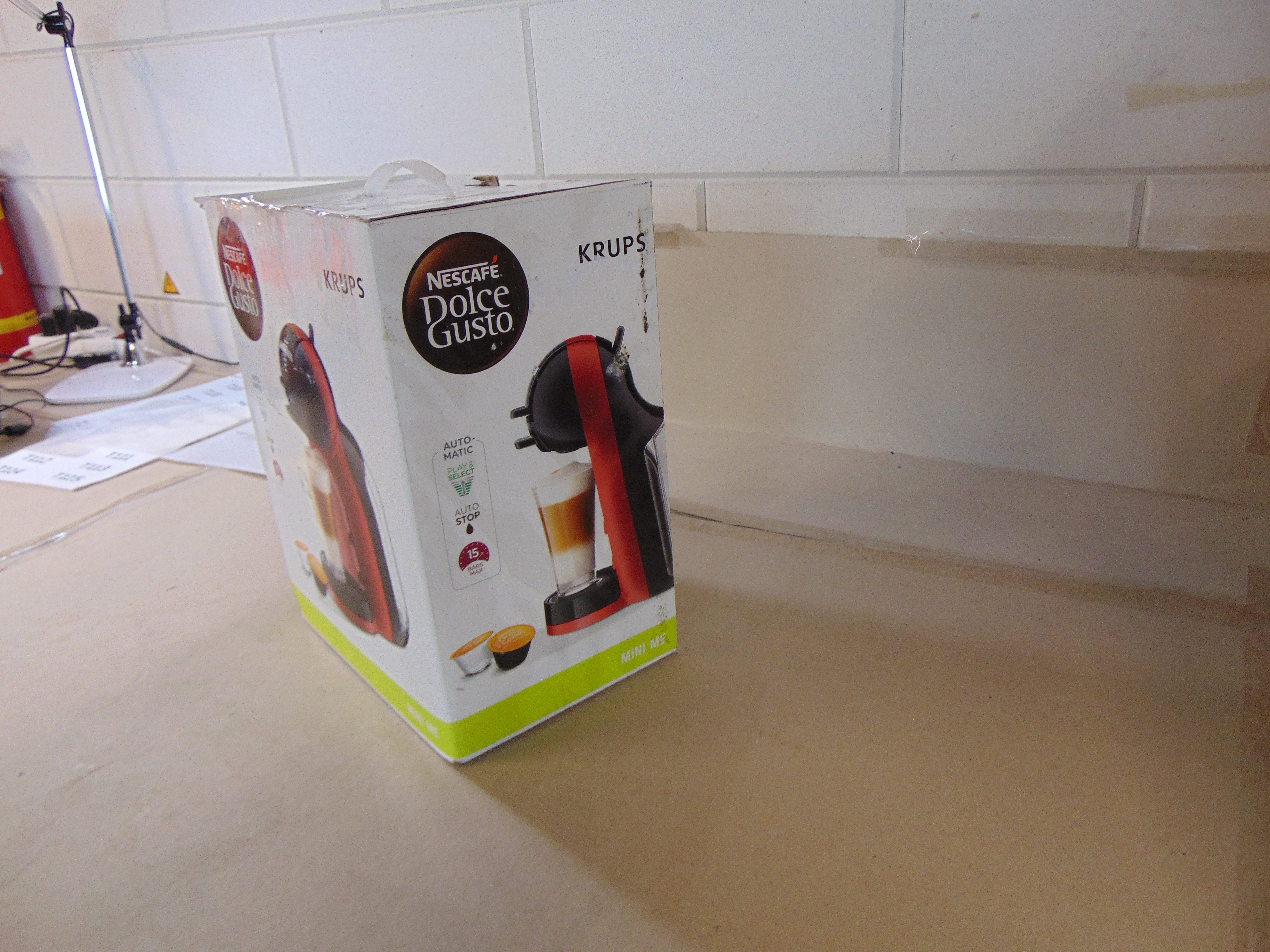 Krups Mini Me KP120H Dolce Gusto Koffiemachine – foto 5 – kavel bij GSD Auctions, Zoeterwoude