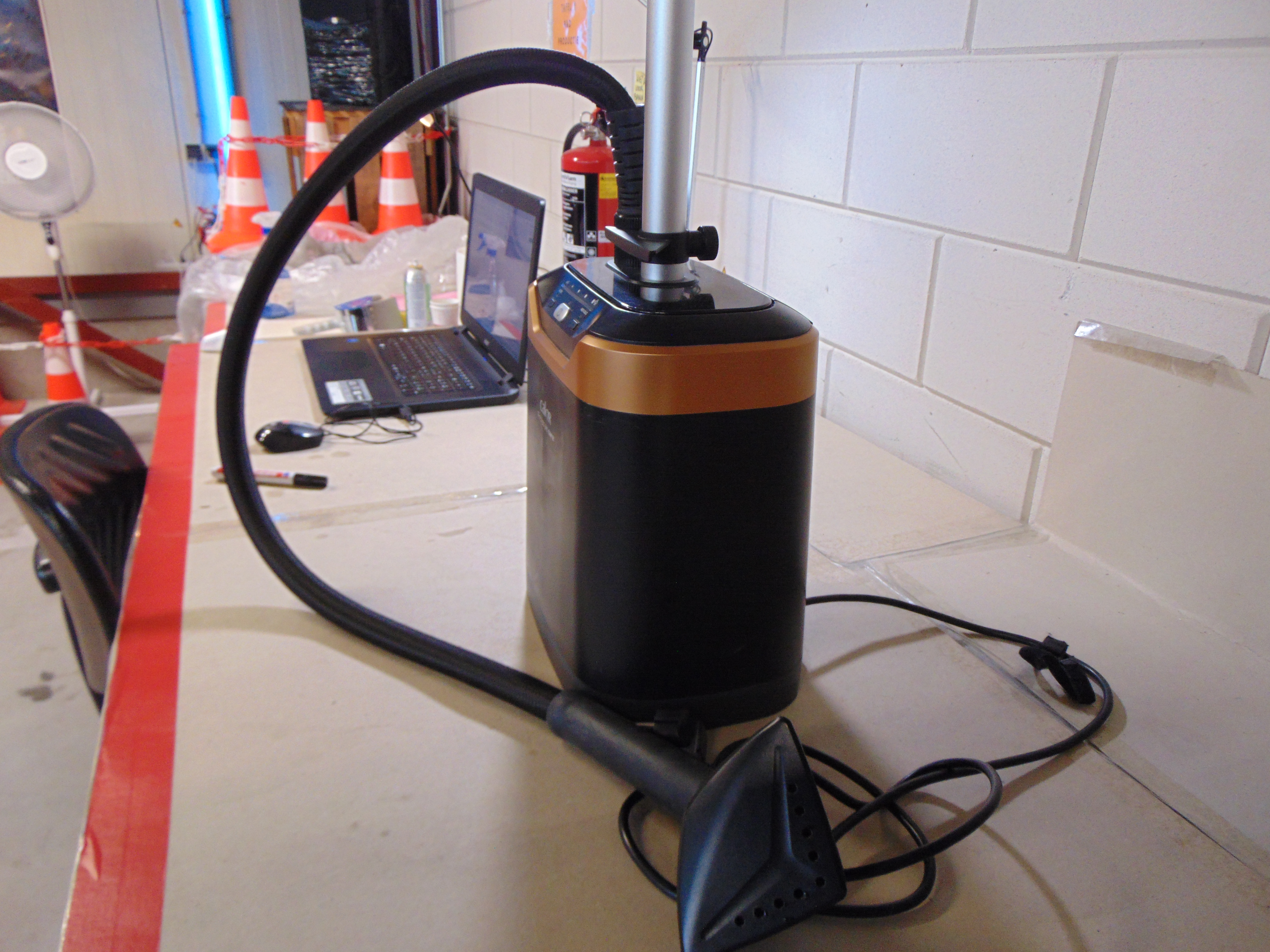 Calor Pro Style Care IT8460C0 Kledingstomer – foto 3 – kavel bij GSD Auctions, Zoeterwoude