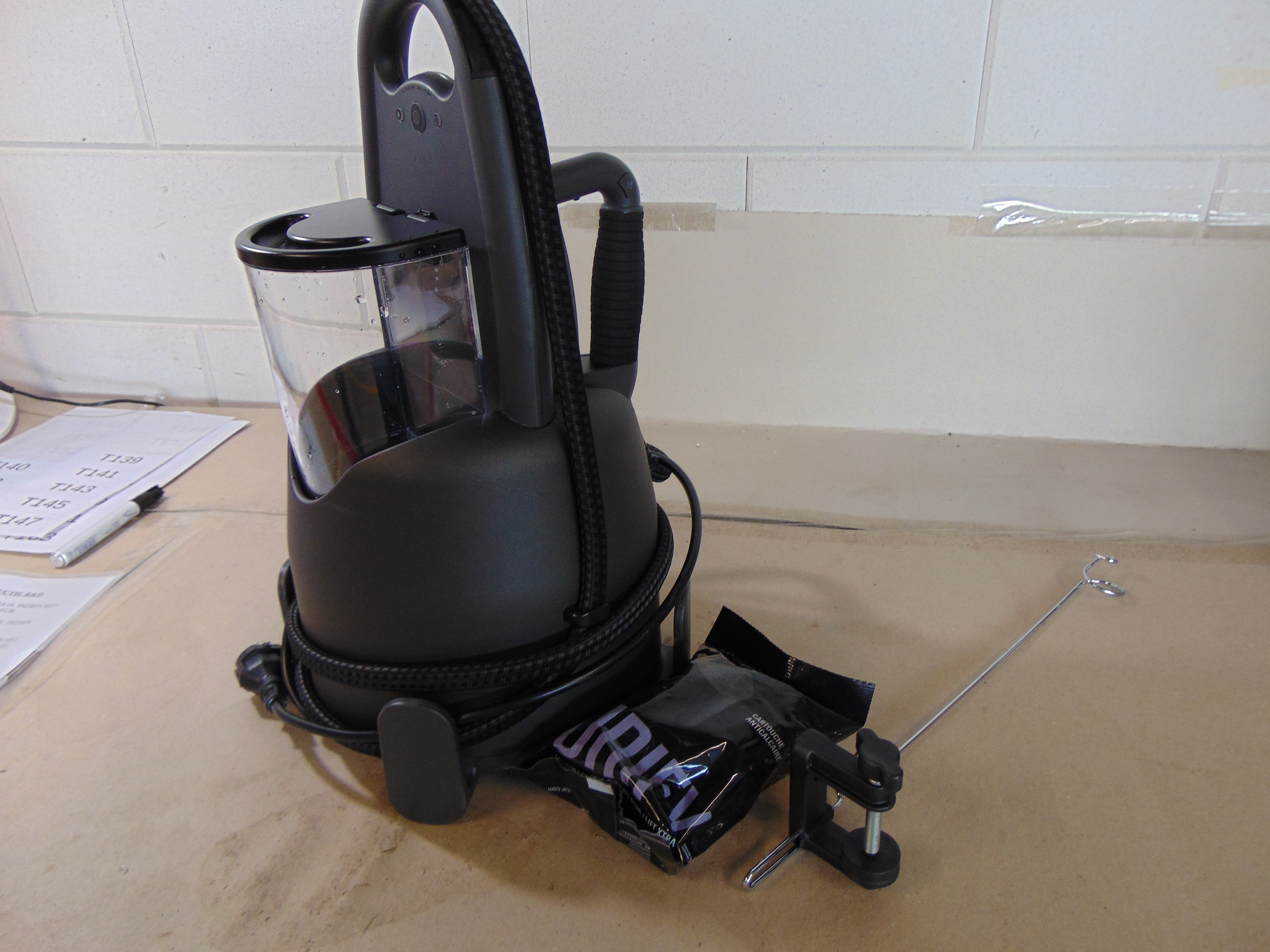 Laurastar Lift Xtra Titanium Stoomgenerator – foto 3 – kavel bij GSD Auctions, Zoeterwoude