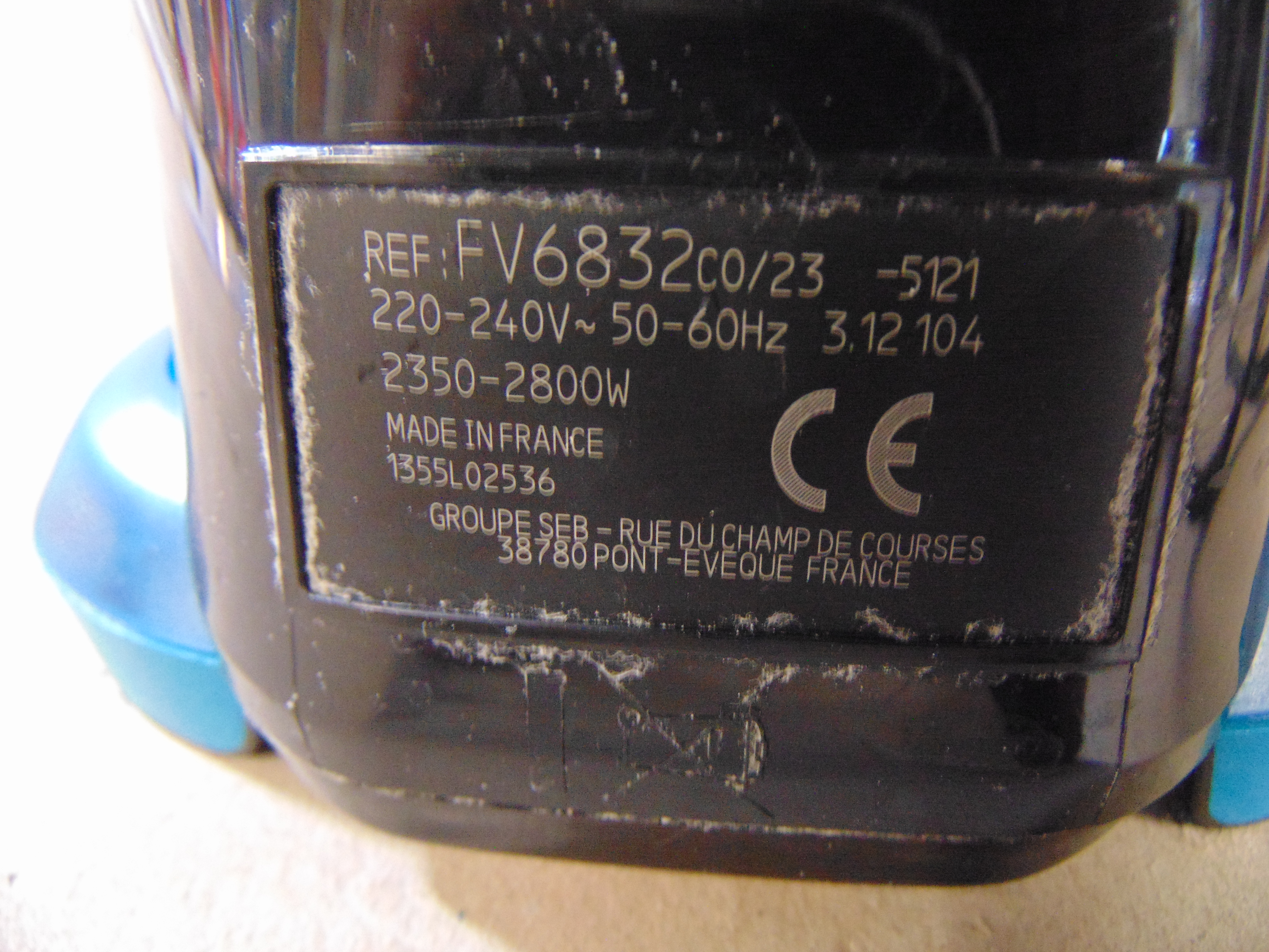 Calor Ultragliss Anti-Calc Plus FV6832C0 Stoomstrijkijzer – foto 4 – kavel bij GSD Auctions, Zoeterwoude