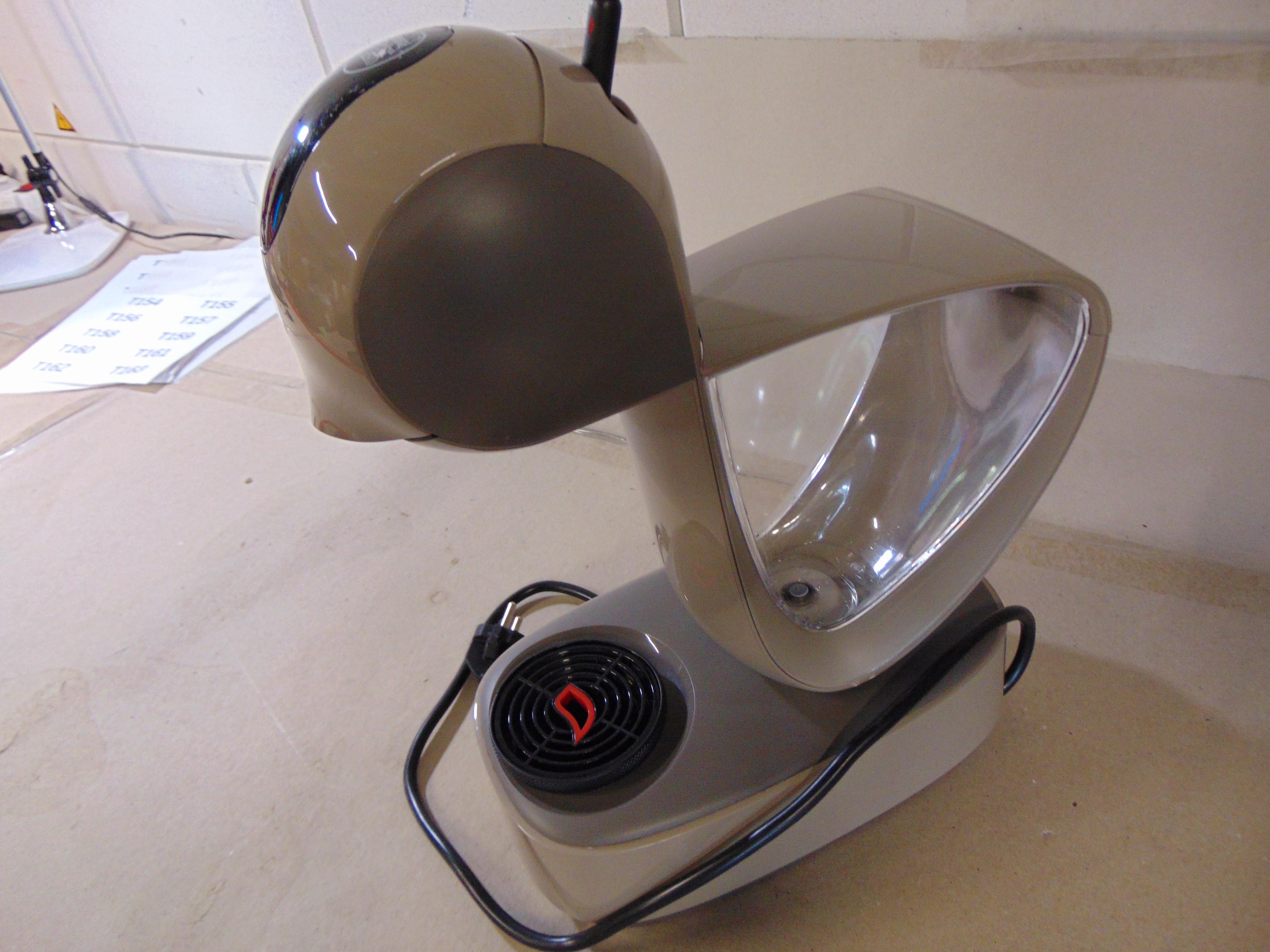 Krups Infinissima Touch KP270A Dolce Gusto Koffiemachine – foto 3 – kavel bij GSD Auctions, Zoeterwoude