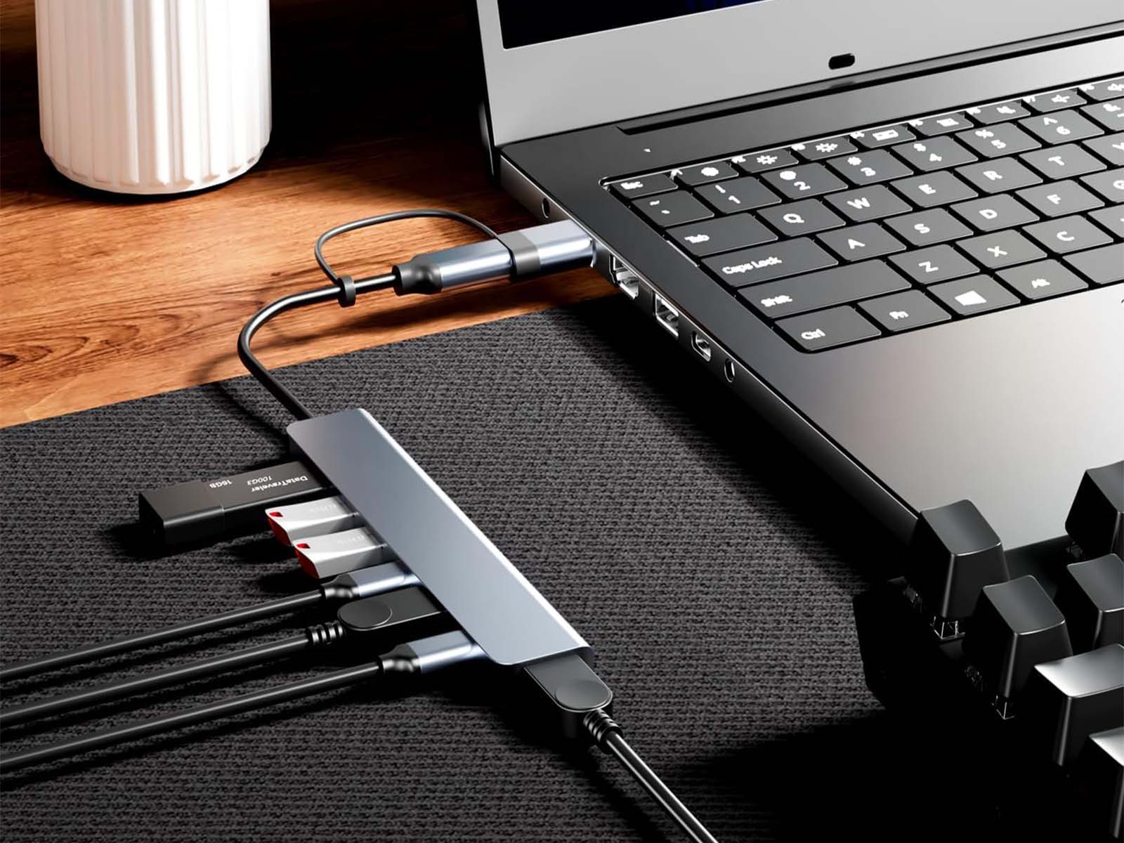 7 in 1 USB hub - USB-A en USB-C – foto 7 – kavel bij GSD Auctions, Zoeterwoude