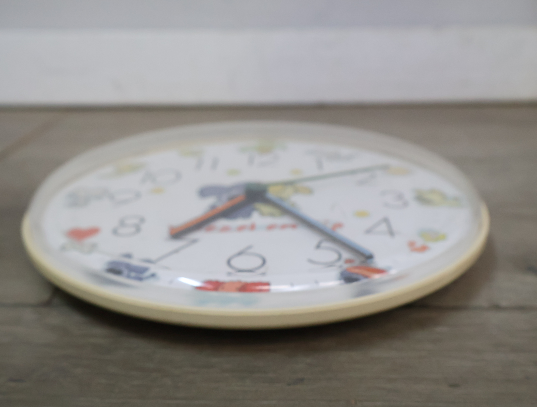 Woezel en Pip Kinderwandklok'' – foto 5 – kavel bij GSD Auctions, Zoeterwoude